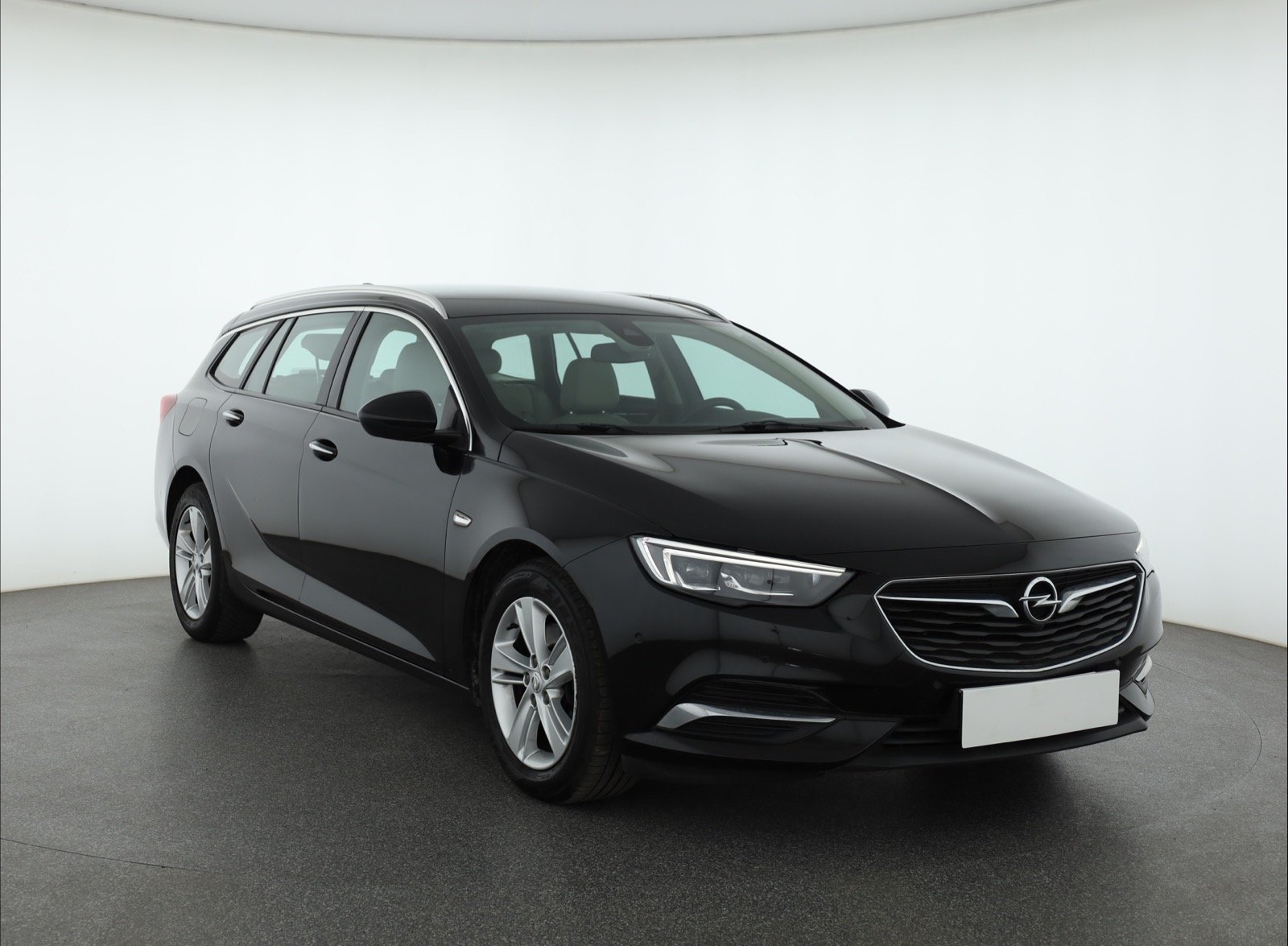 Opel Insignia 2.0 CDTI 4x4 Wagon 2018 - 1