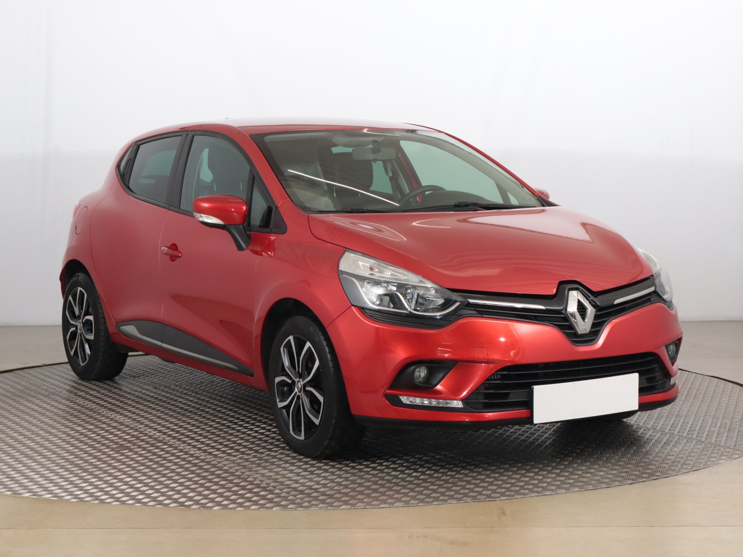 Renault Clio 0.9 TCe Hatchback 2019 - 1