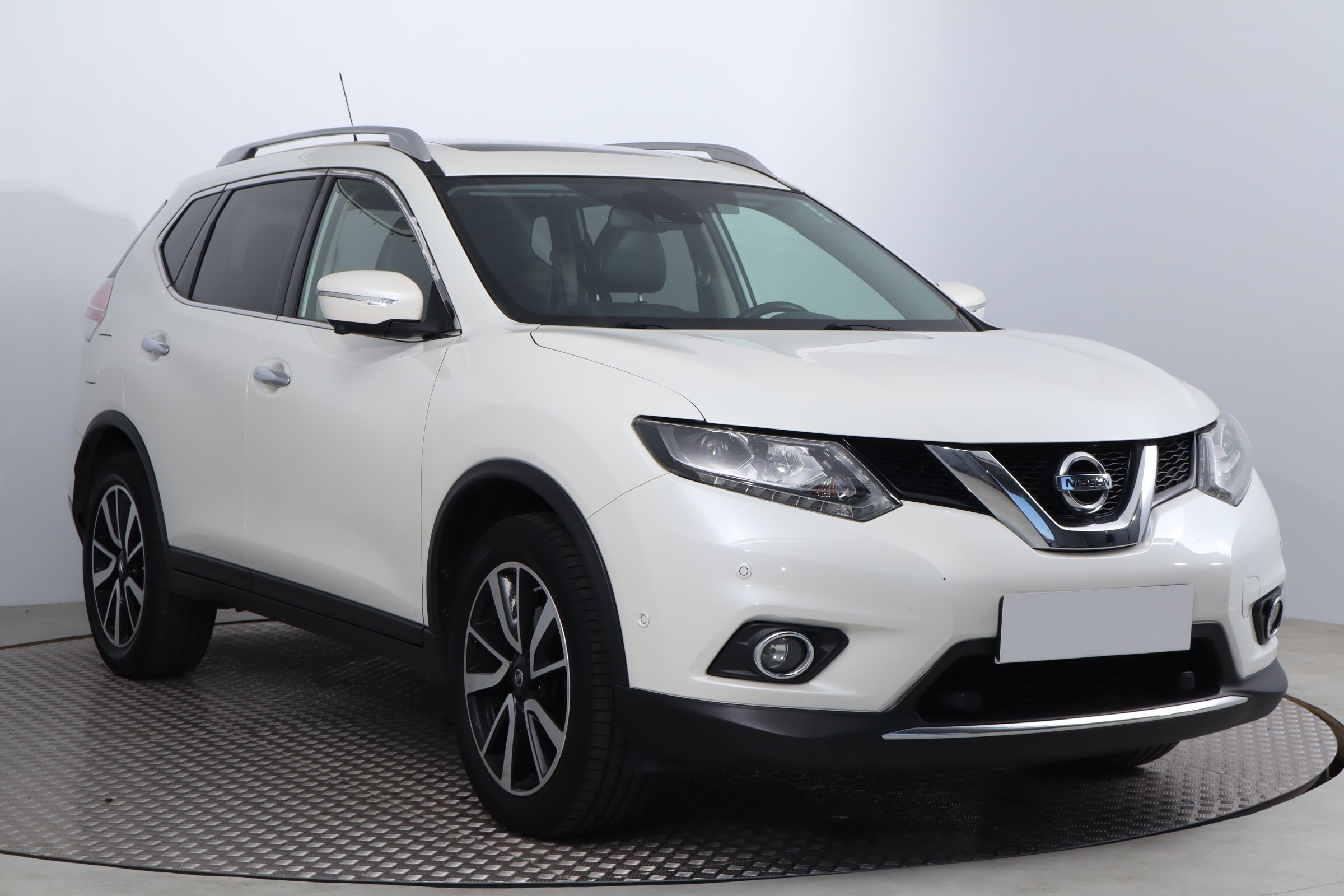 Nissan X-Trail 1.6 dCi SUV 2016 - 1