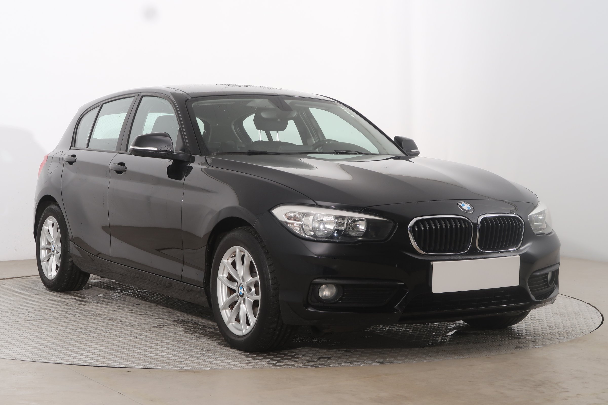 BMW 1 116i Hatchback 2016 - 1