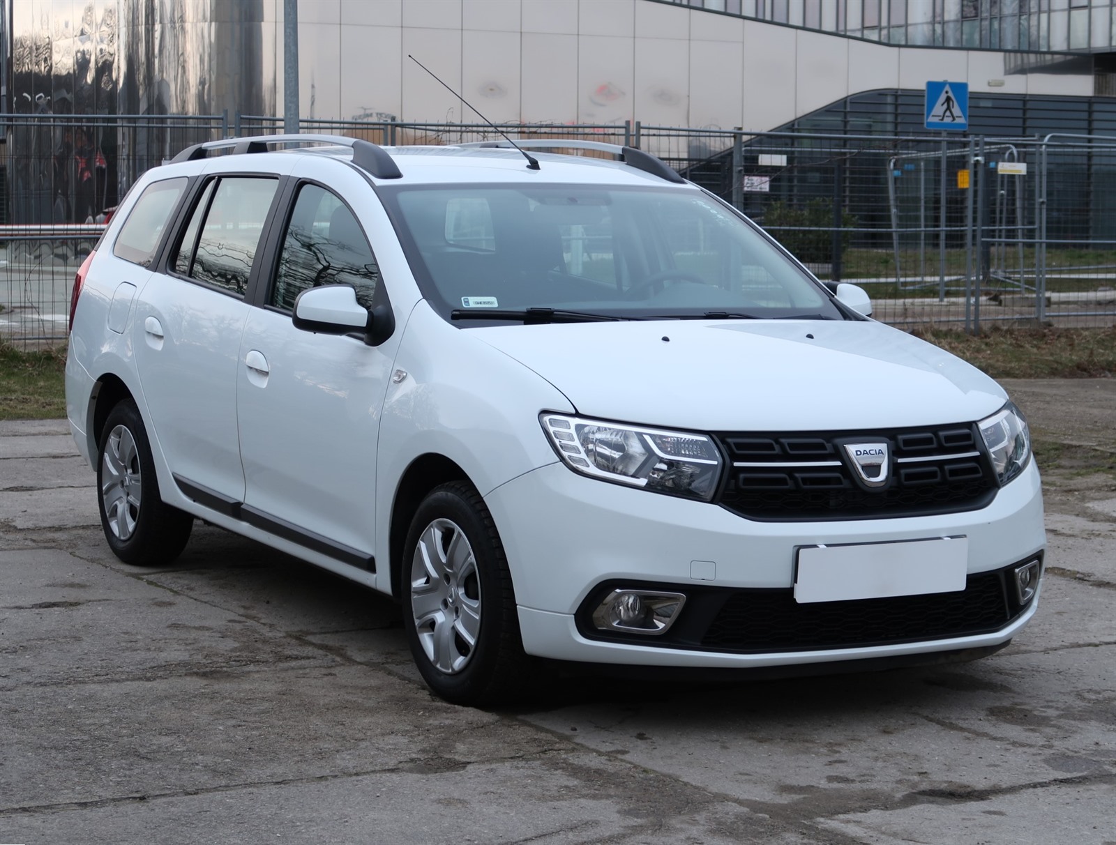 Dacia Logan 1.0 SCe Wagon 2018 - 1