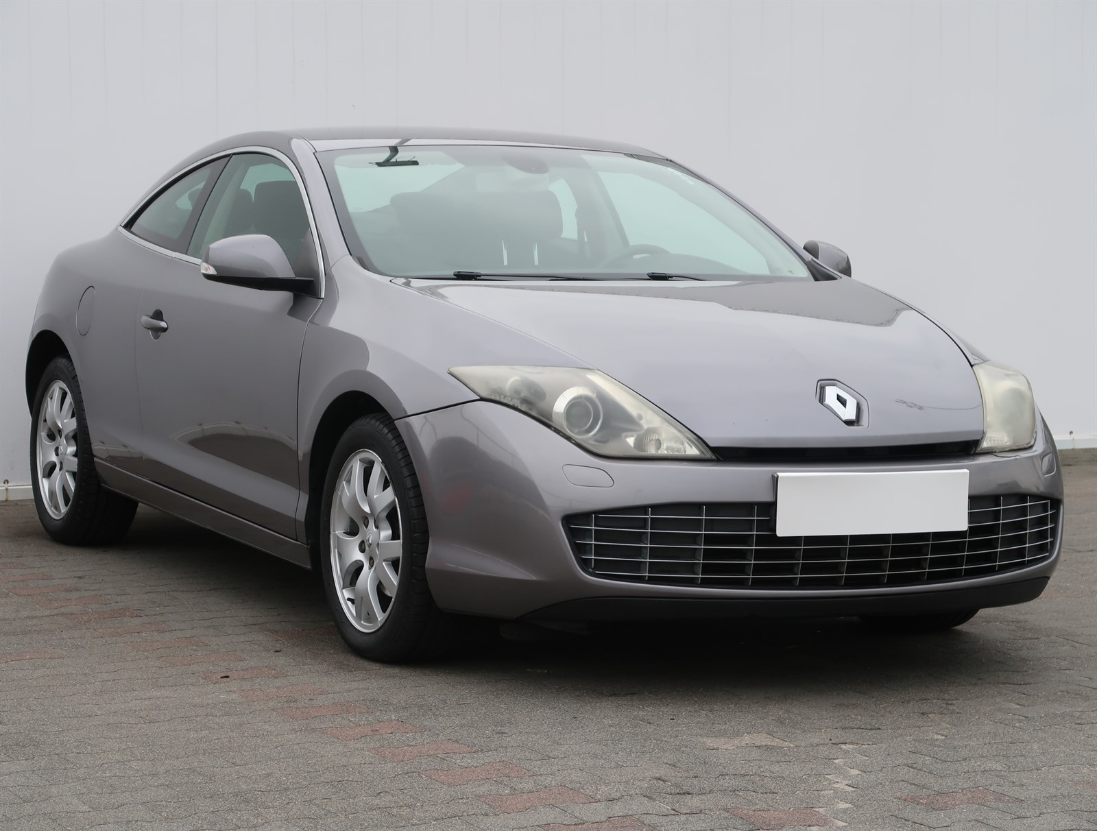 Renault Laguna 2.0 dCi Coupe 2009 - 1