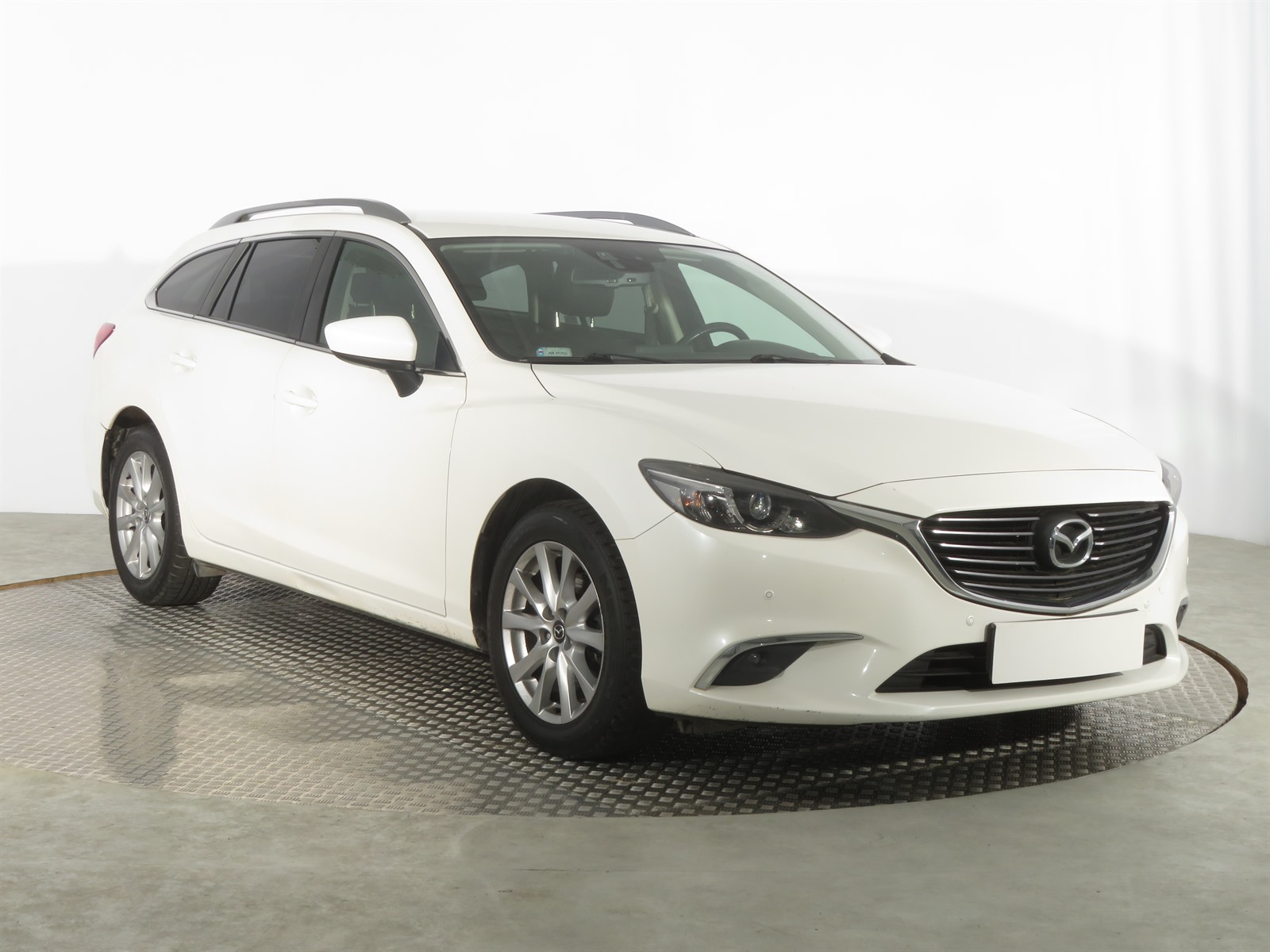 Mazda 6 2.0 Skyactiv-G Wagon 2015 - 1