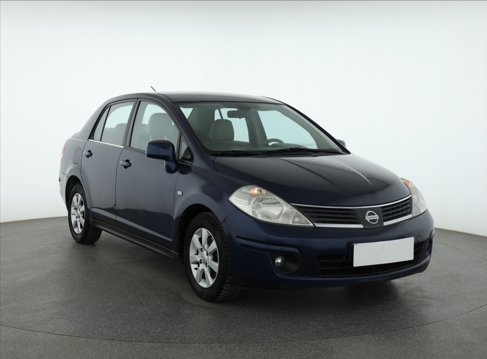 Nissan Tiida 1.8 MPI Sedan 2007 - 1