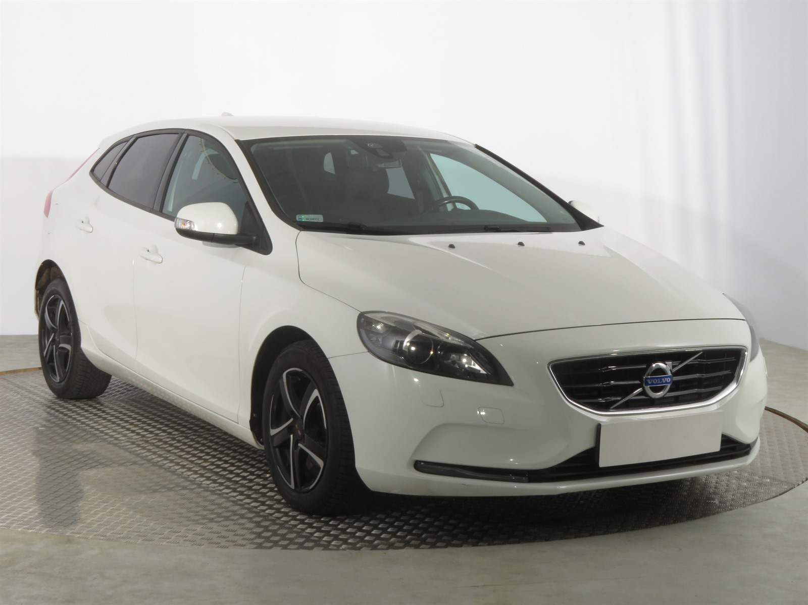 Volvo V40 1.6 D2 Hatchback 2014 - 1