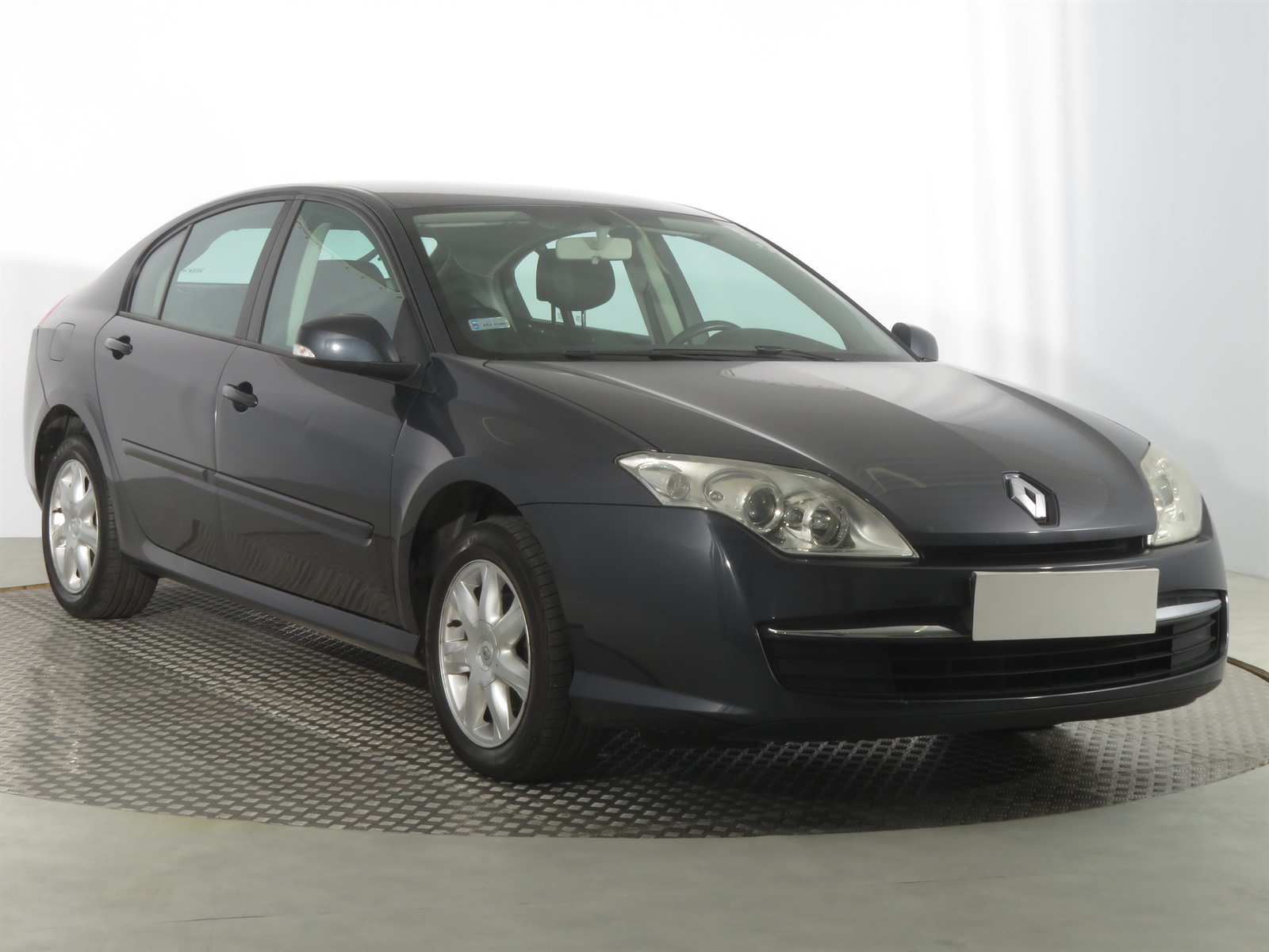 Renault Laguna 1.6 MPI Hatchback 2009 - 1