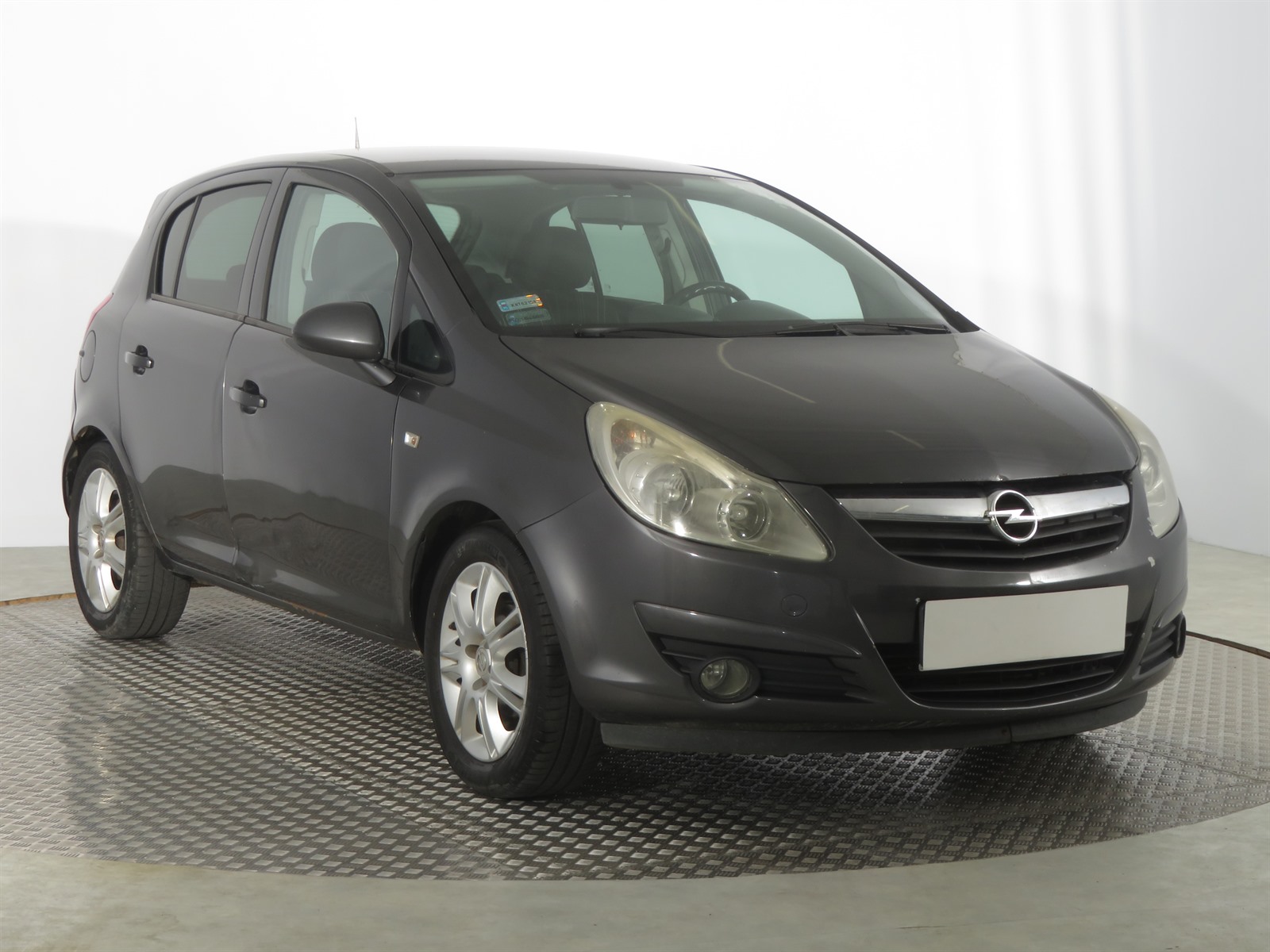 Opel Corsa 1.3 CDTI Hatchback 2010 - 1