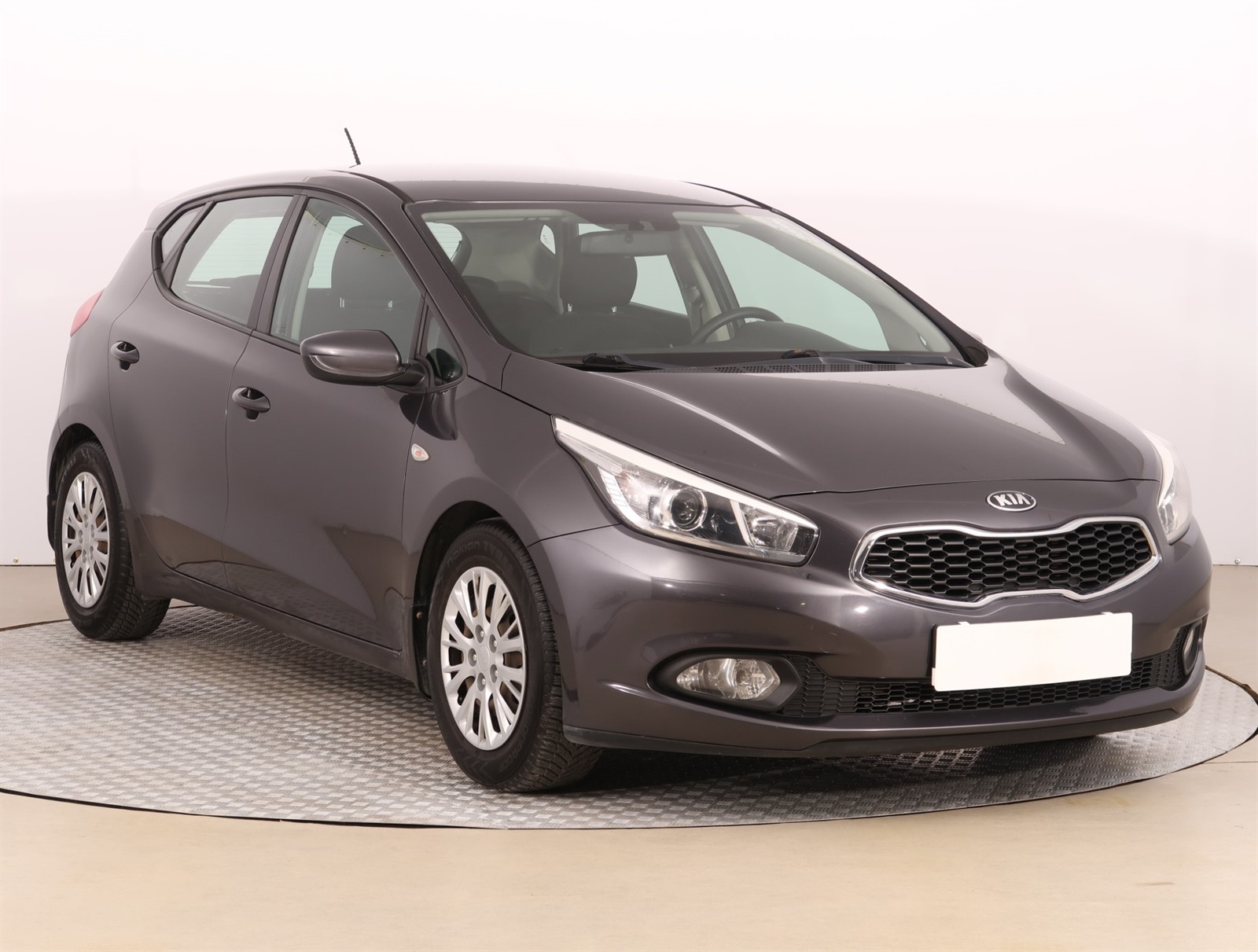 Kia Ceed 1.4 CVVT Hatchback 2012 - 1