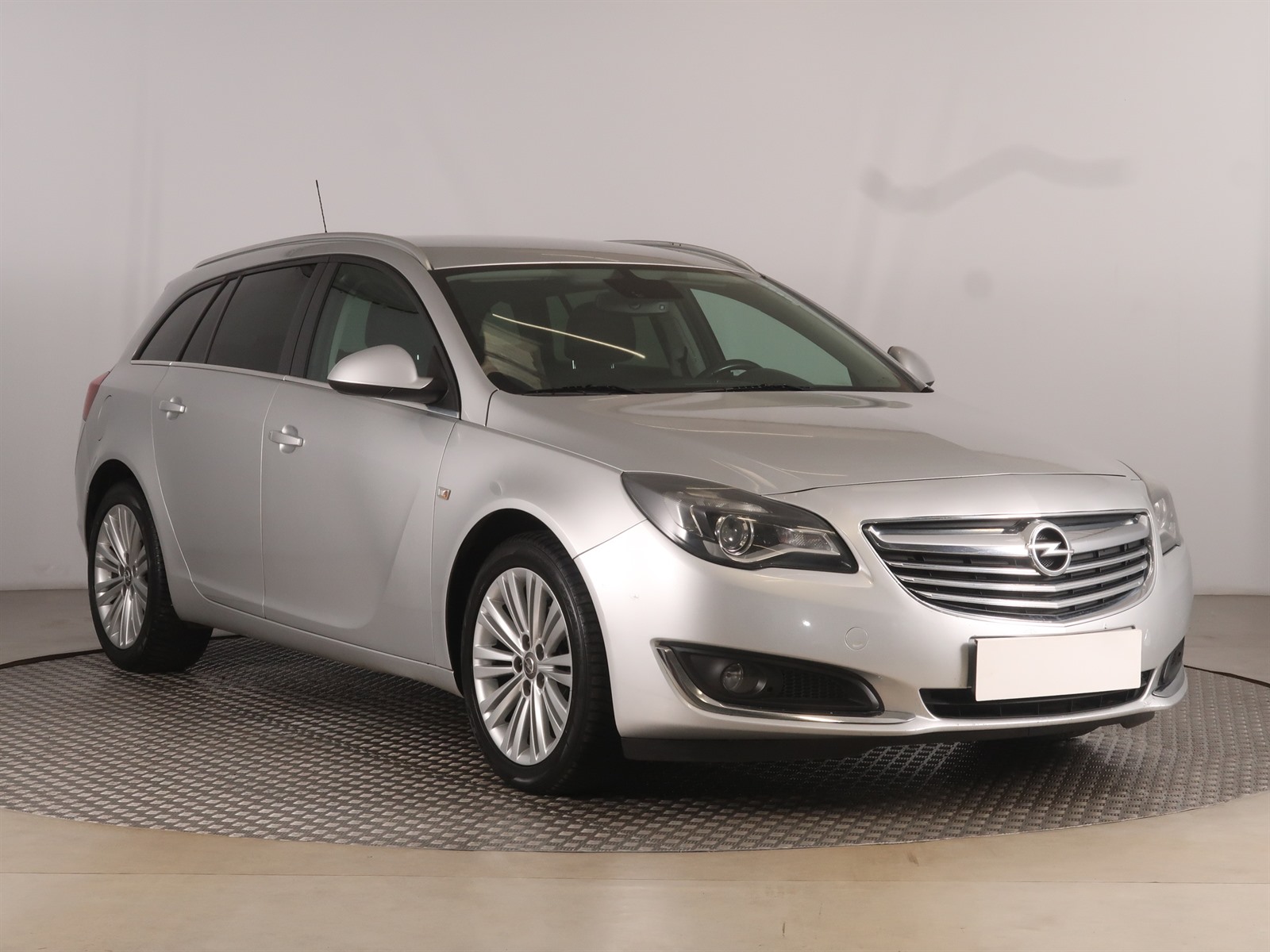 Opel Insignia 2.0 CDTI Hatchback 2013 - 1