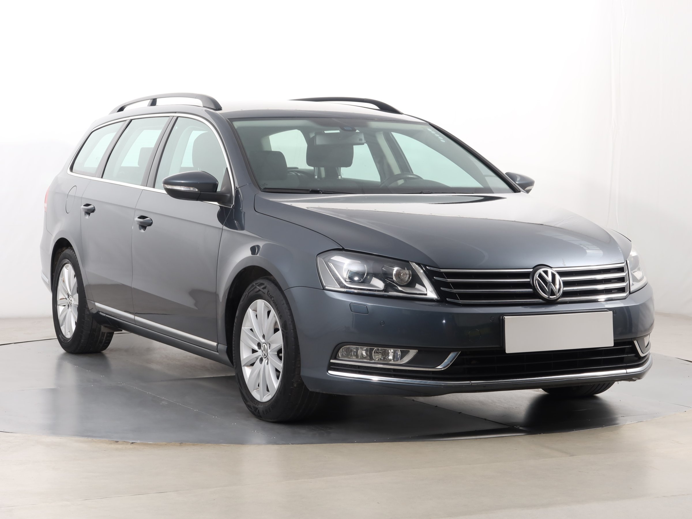 Volkswagen Passat 1.8 TSI Wagon 2011 - 1