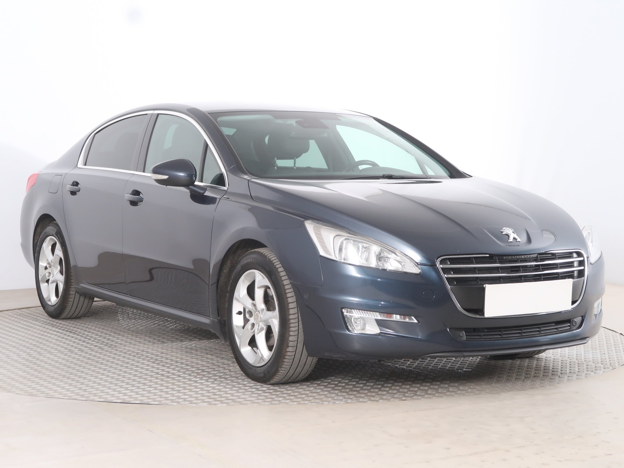 Peugeot 508 2.0 HDi Sedan 2011 - 1