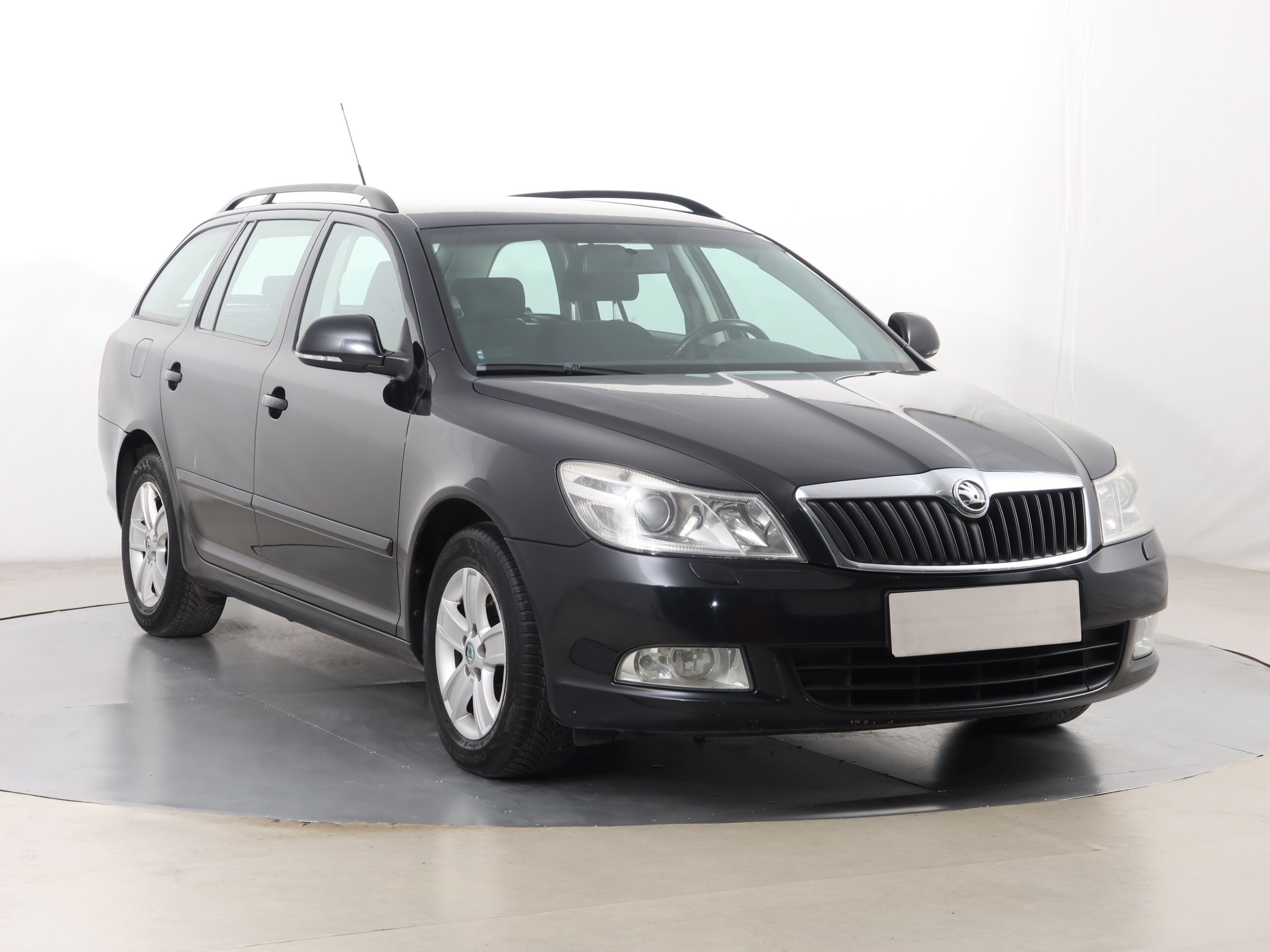 Skoda Octavia 1.9 TDI Kombi 2010 - 1