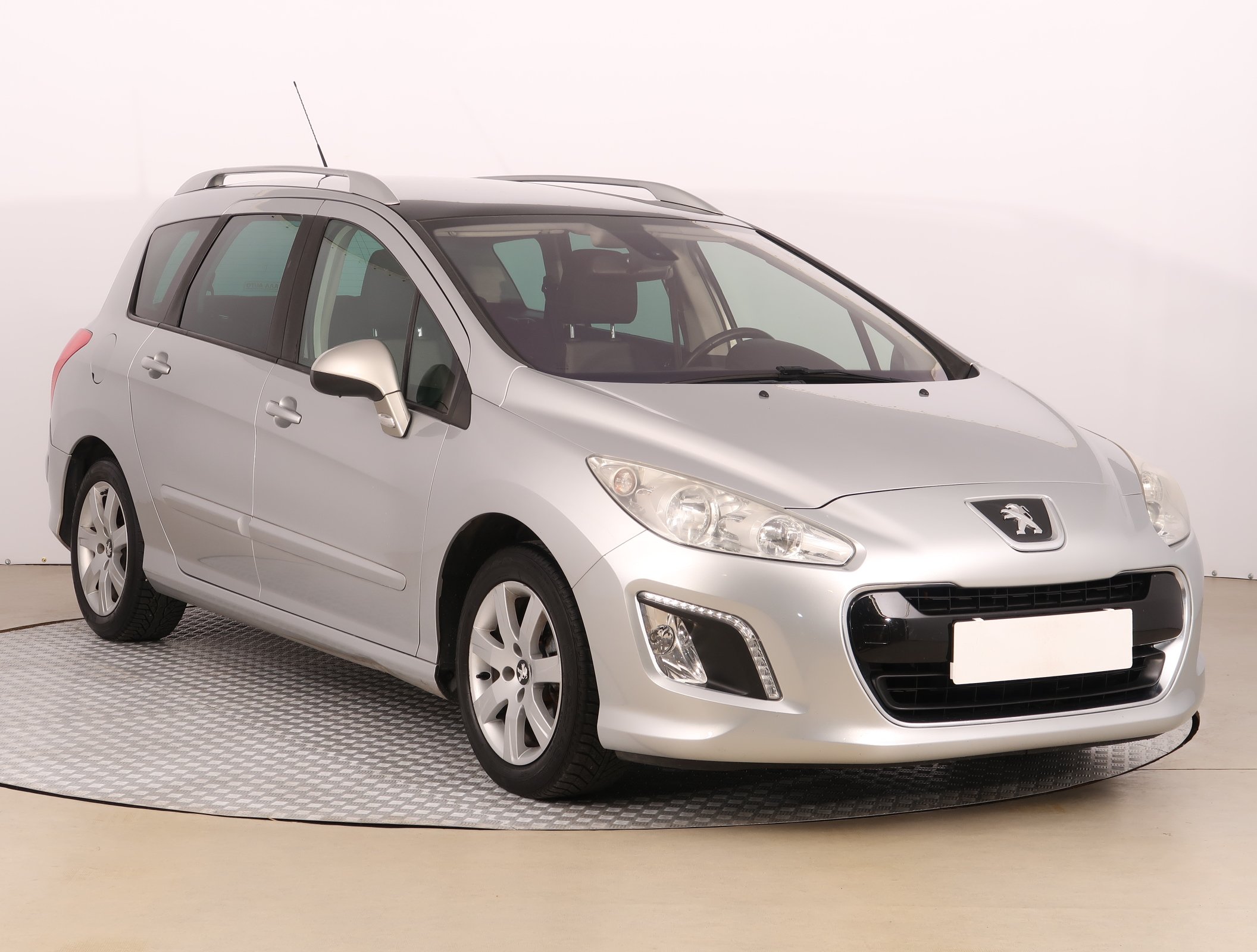 Peugeot 308 1.6 HDi Wagon 2011 - 1