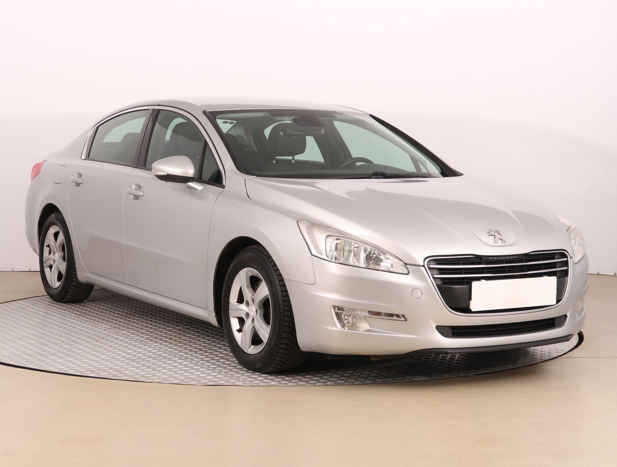 Peugeot 508 2.0 HDi Sedan 2012 - 1