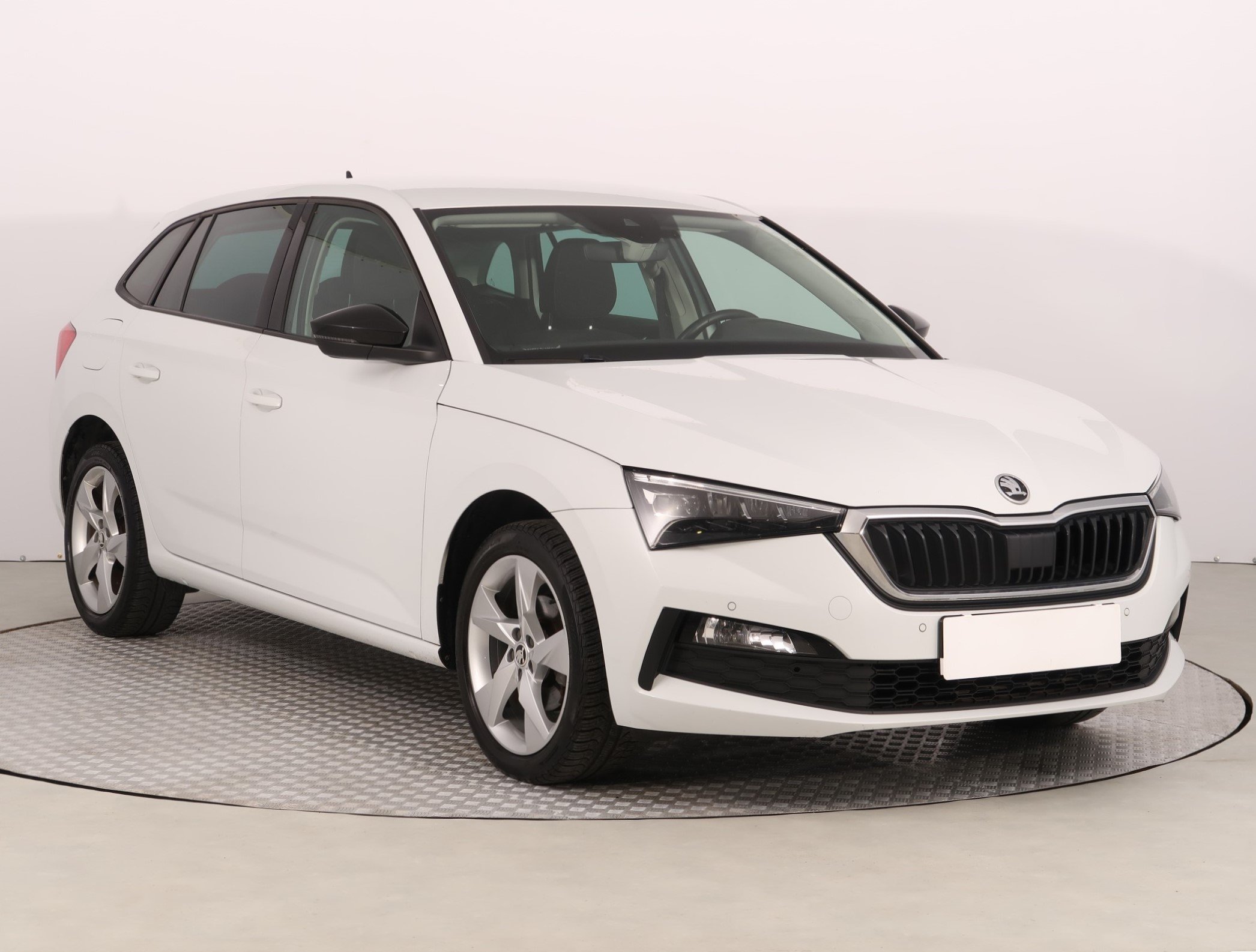 Skoda Scala 1.0 TSI Hatchback 2019 - 1