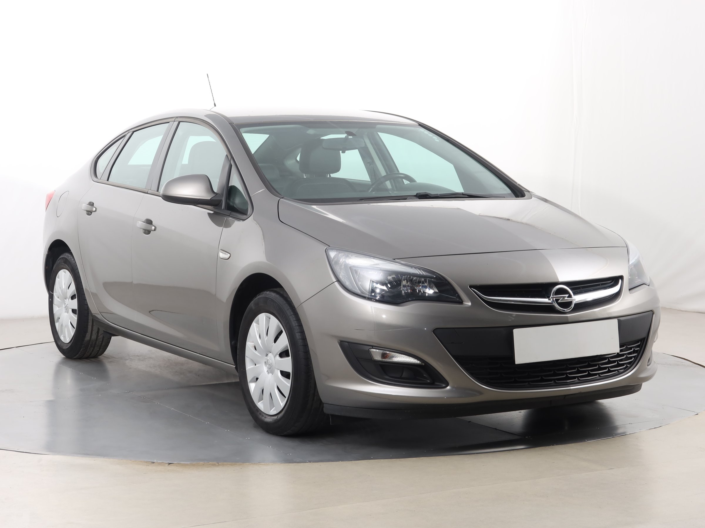 Opel Astra 1.6 ecoFLEX Sedan 2017 - 1