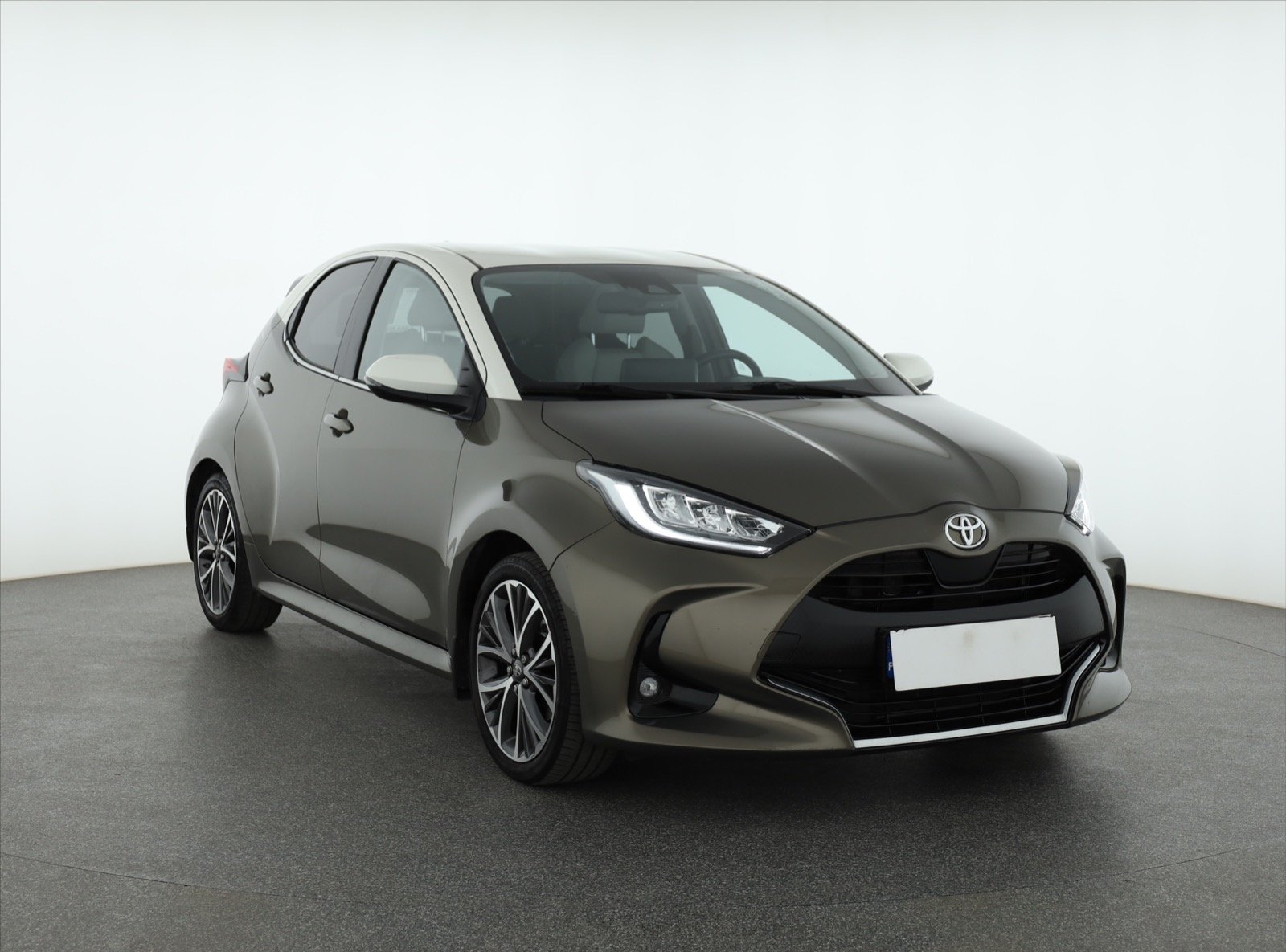 Toyota Yaris 1.5 VVT-i Hatchback 2021 - 1