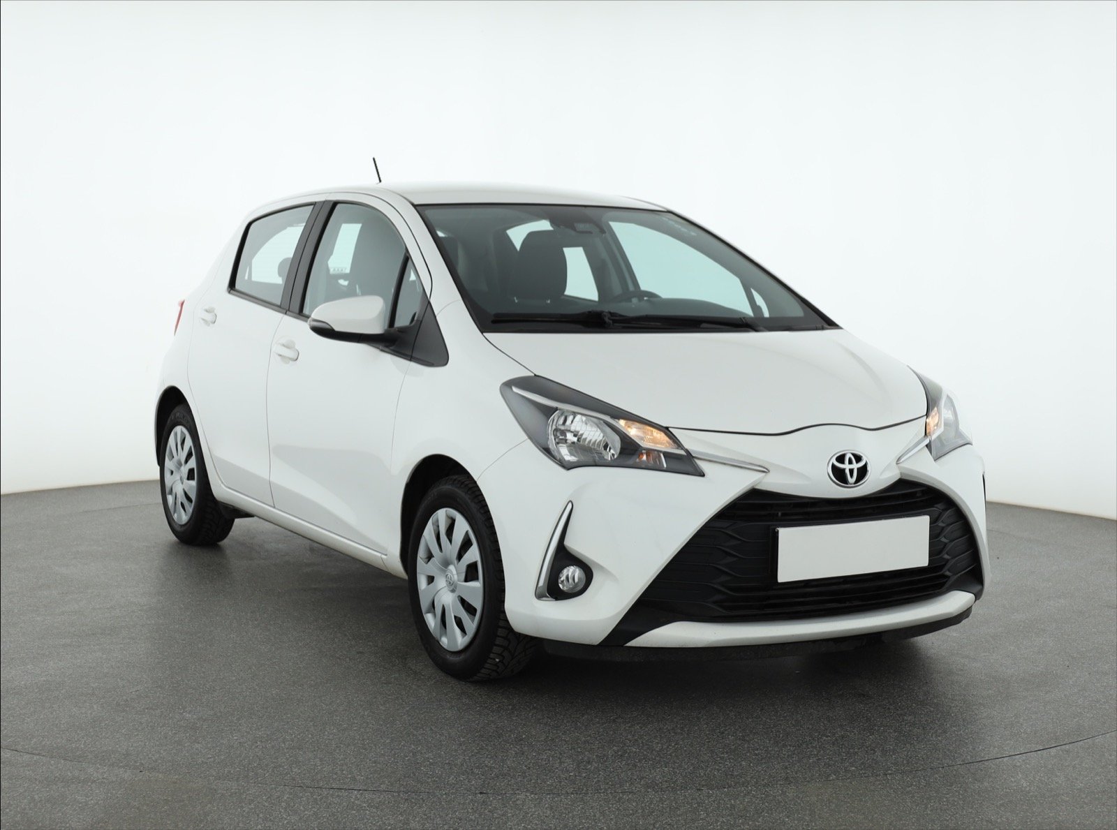 Toyota Yaris 1.0 VVT-i Hatchback 2018 - 1