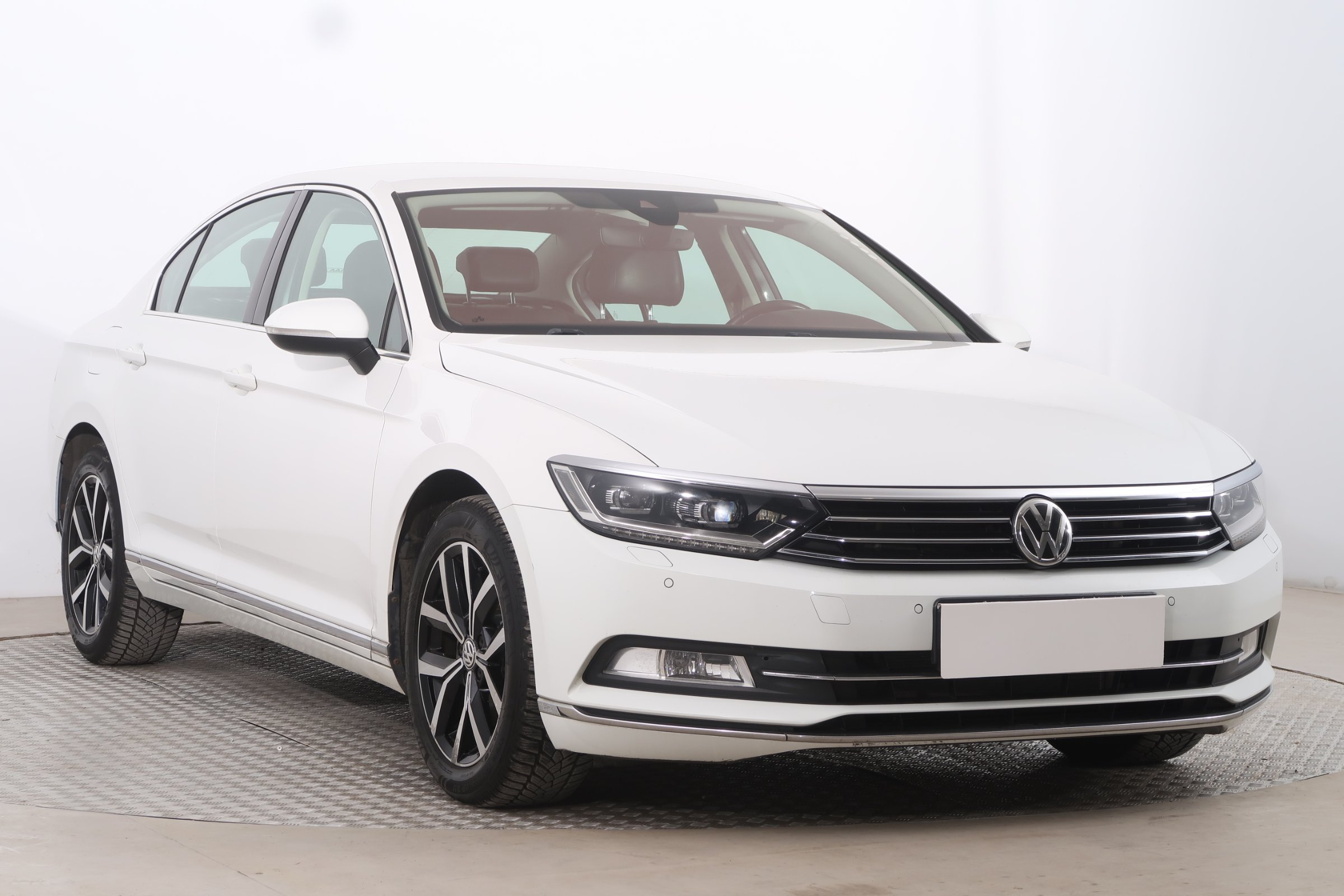 Volkswagen Passat 1.8 TSI BlueMotion Sedan 2015 - 1