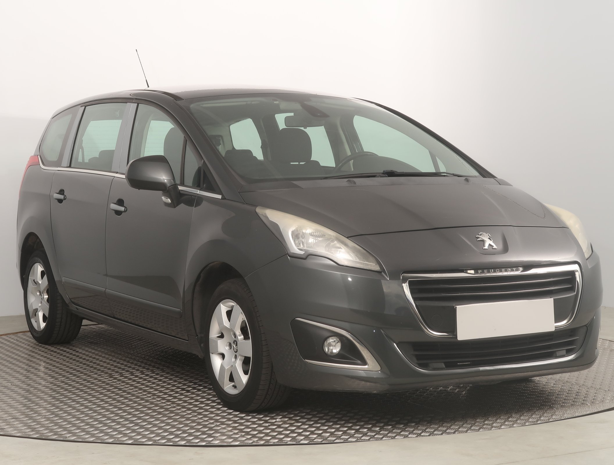 Peugeot 5008 1.6 HDi SUV 2014 - 1