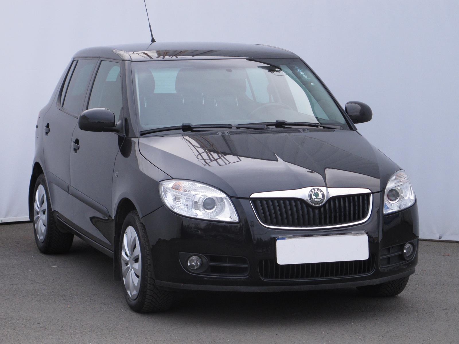 Skoda Fabia 1.4 MPI Hatchback 2013 - 1