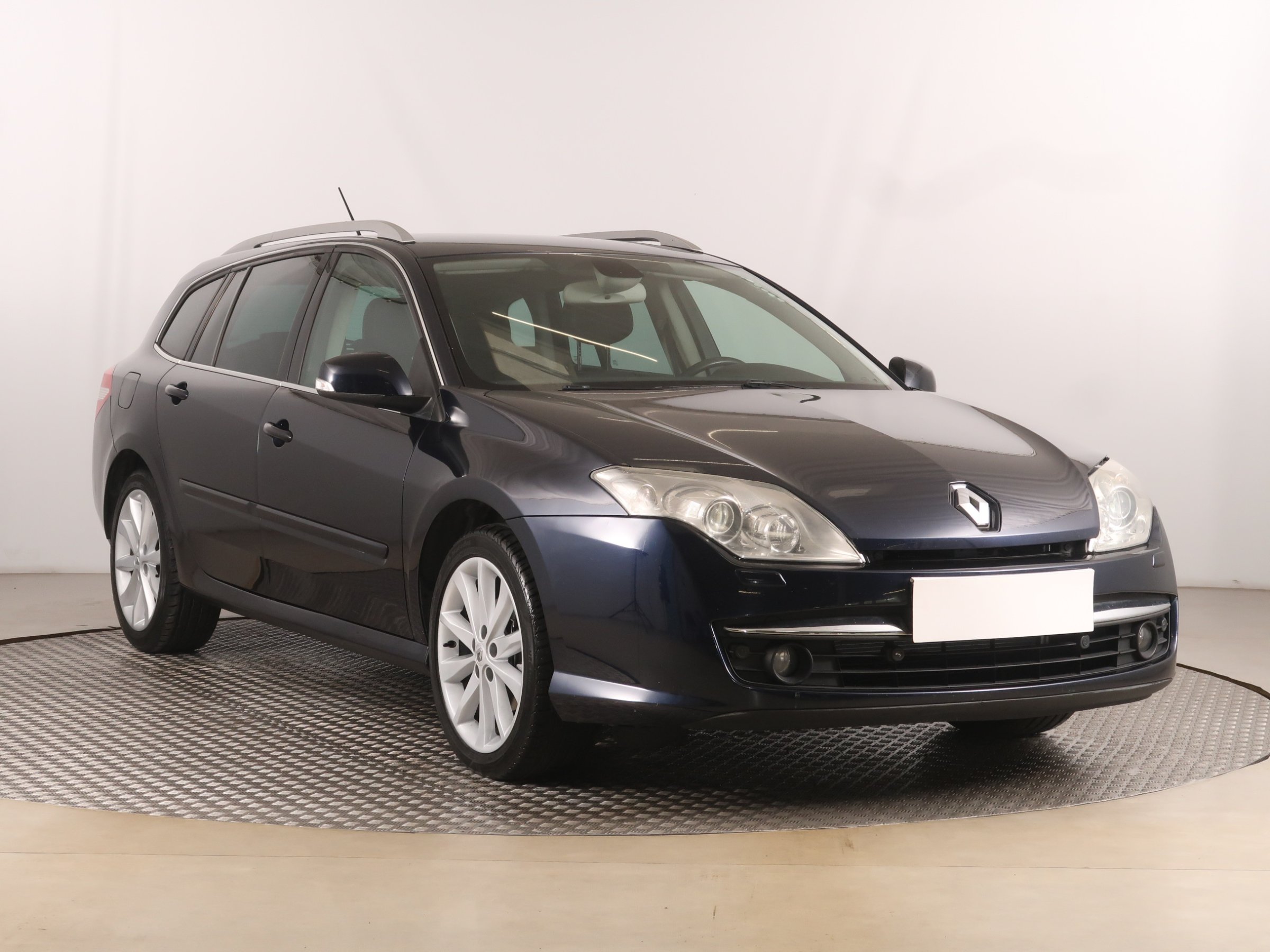 Renault Laguna 2.0 dCi Wagon 2009 - 1