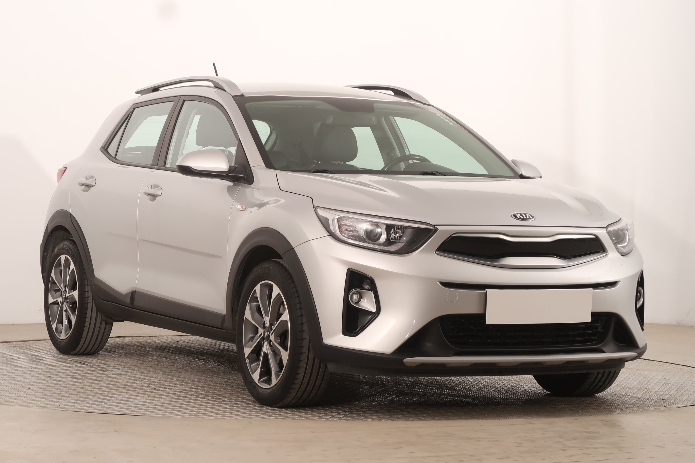 Kia Stonic 1.0 T-GDI SUV 2017 - 1