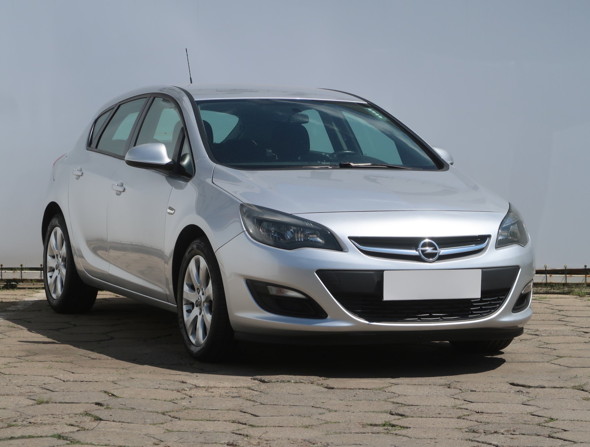 Opel Astra 1.6 CDTI Hatchback 2015 - 1