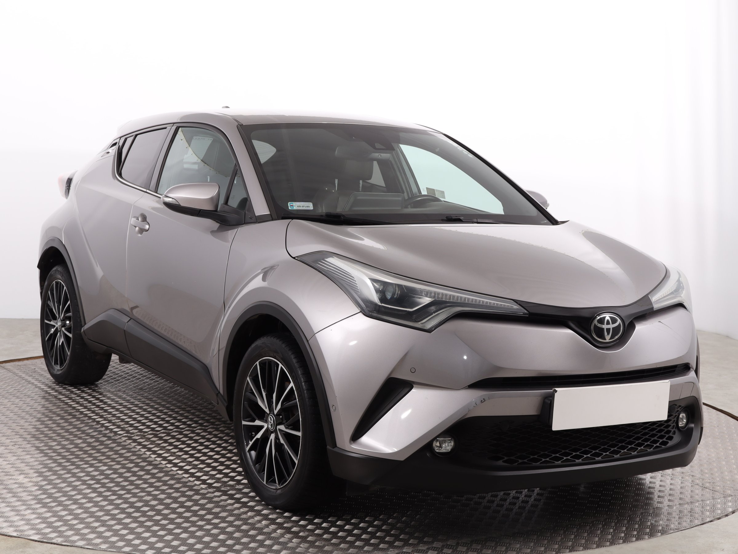 Toyota C-HR 1.2 Turbo D-4T SUV 2017 - 1