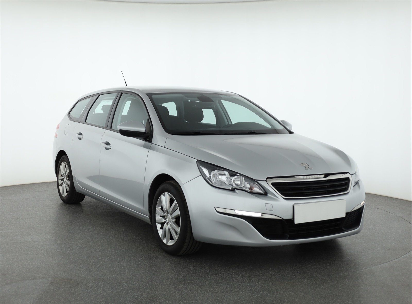 Peugeot 308 1.6 e-HDi Wagon 2014 - 1