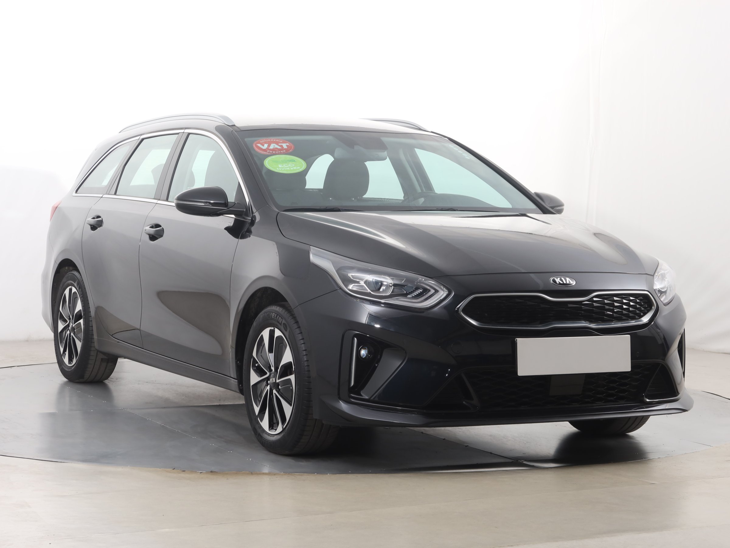 Kia Ceed 1.6 GDI Plug-in Hybrid Wagon 2020 - 1