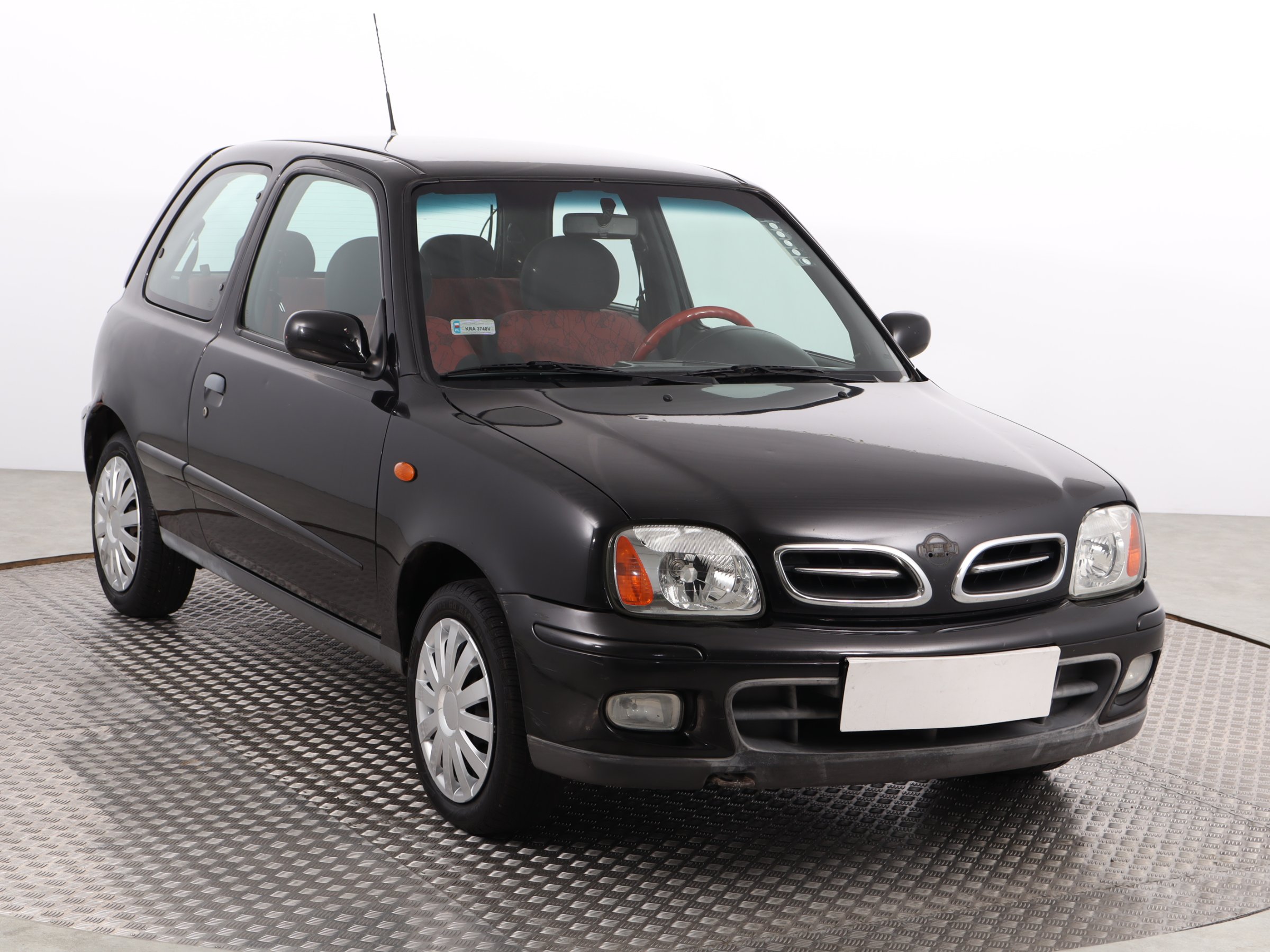 Nissan Micra 1.0 MPI Hatchback 2000 - 1