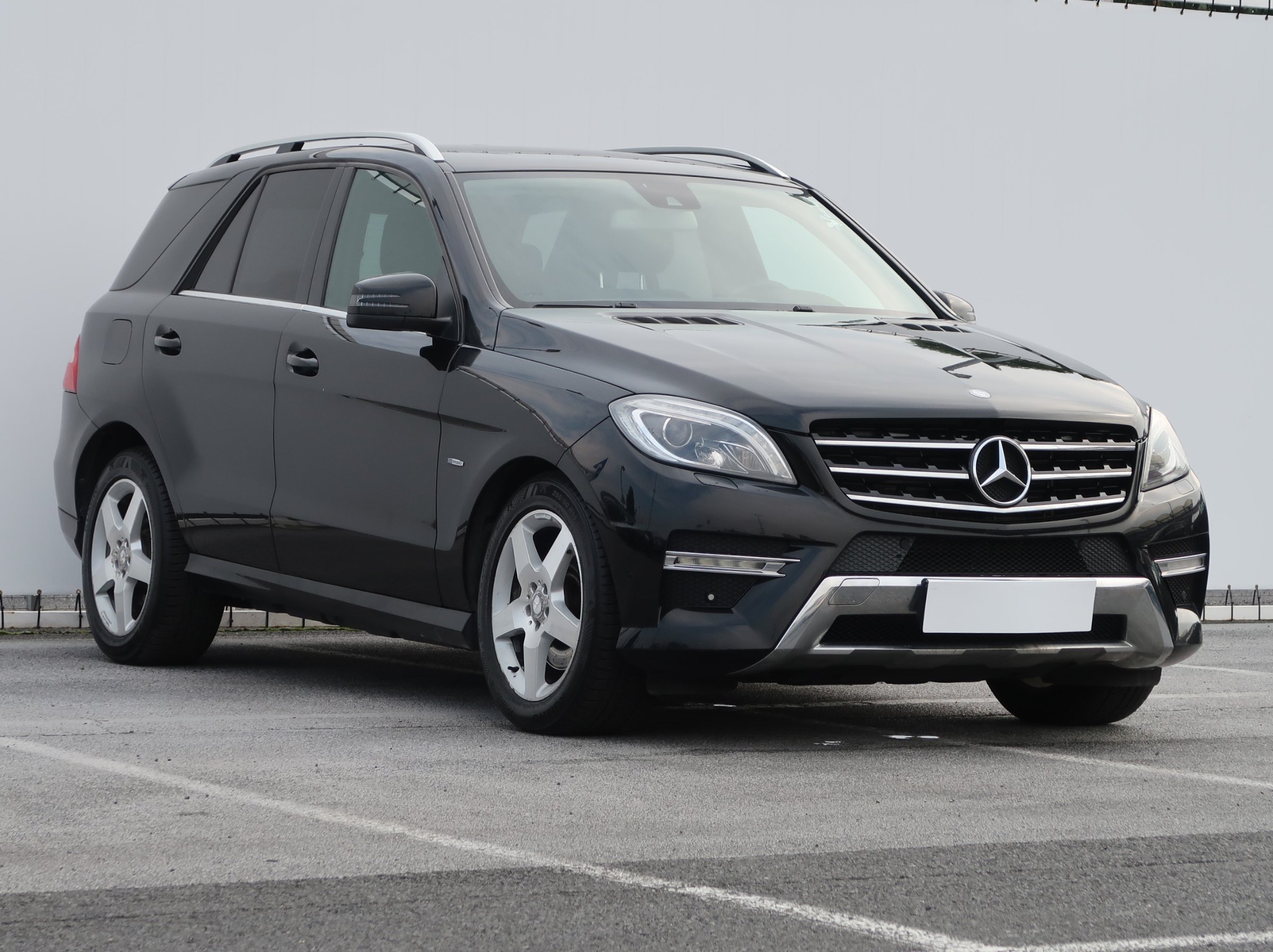 Mercedes-Benz ML 350 BlueTEC 4Matic SUV 2012 - 1