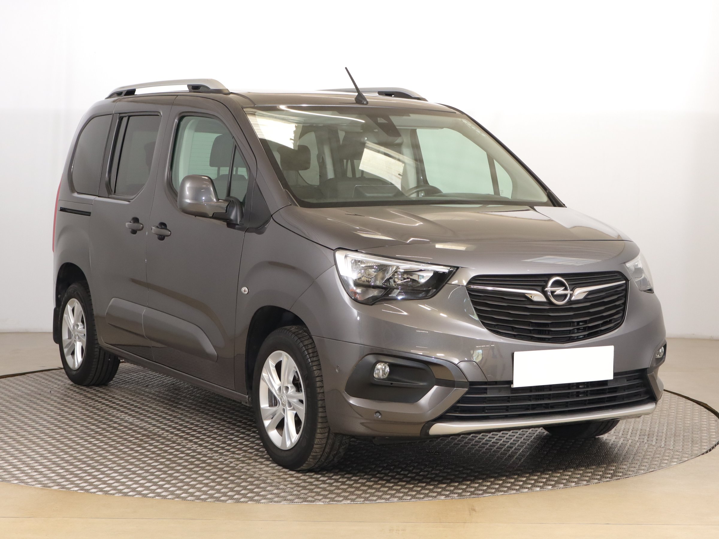 Opel Combo Life 1.5 CDTI Minivan 2018 - 1