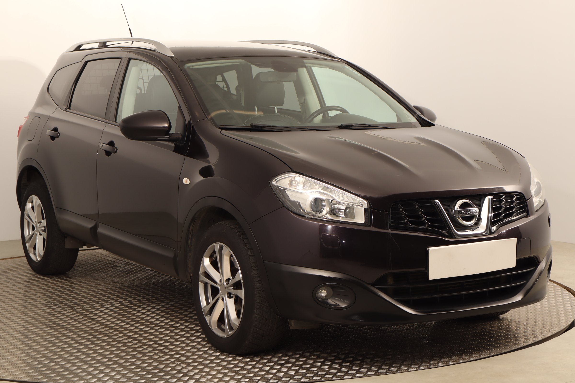 Nissan Qashqai+2 2.0 dCi 4x4 SUV 2010 - 1