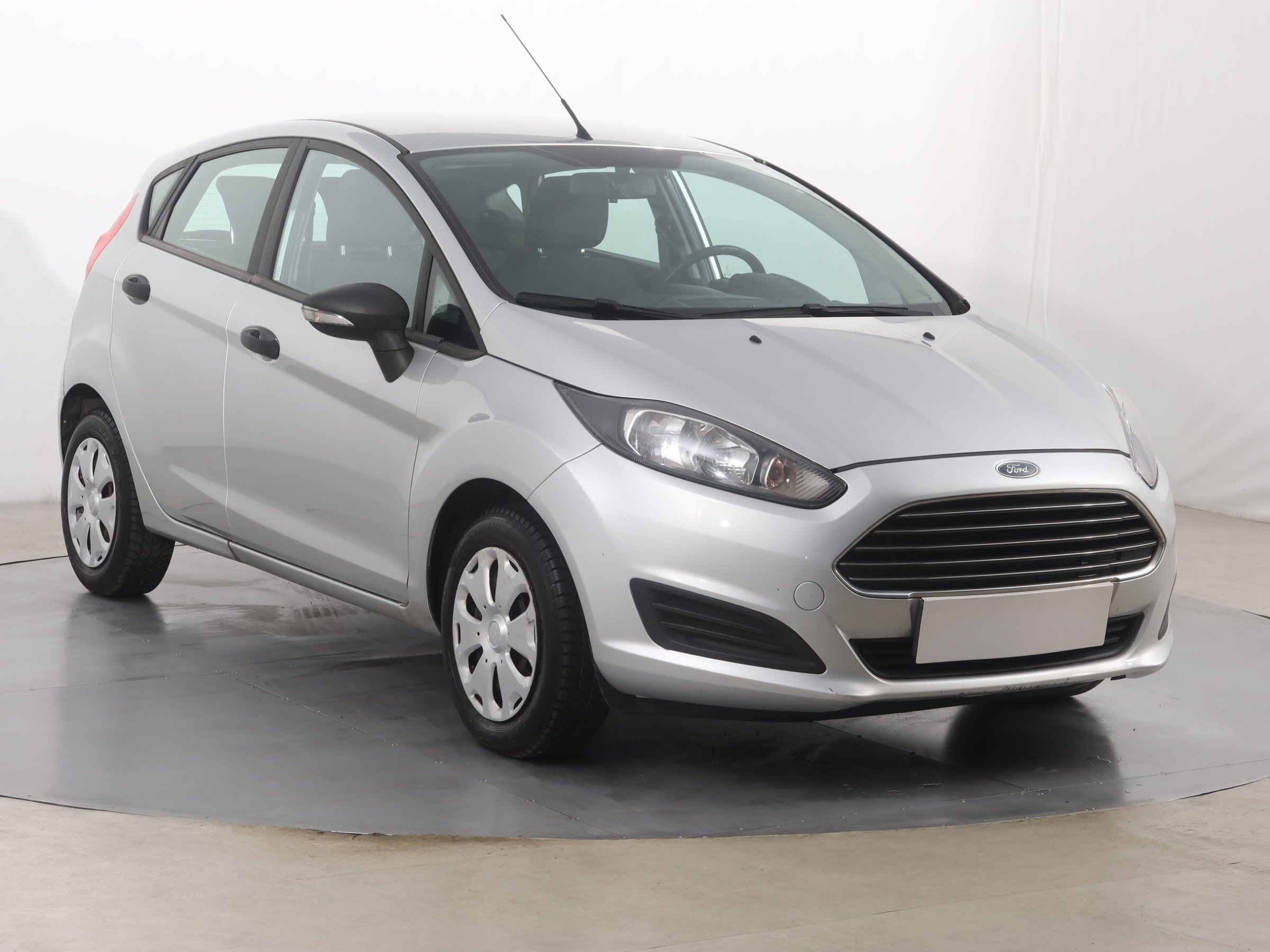 Ford Fiesta 1.25 Duratec Hatchback 2013 - 1