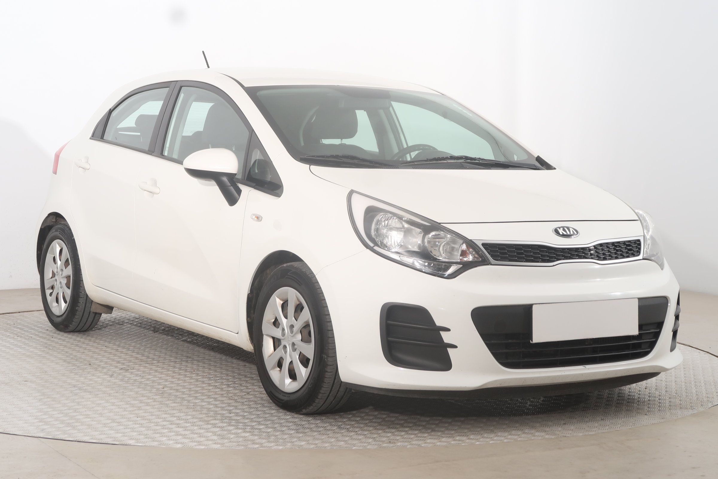 Kia Rio 1.1 CRDi Hatchback 2015 - 1