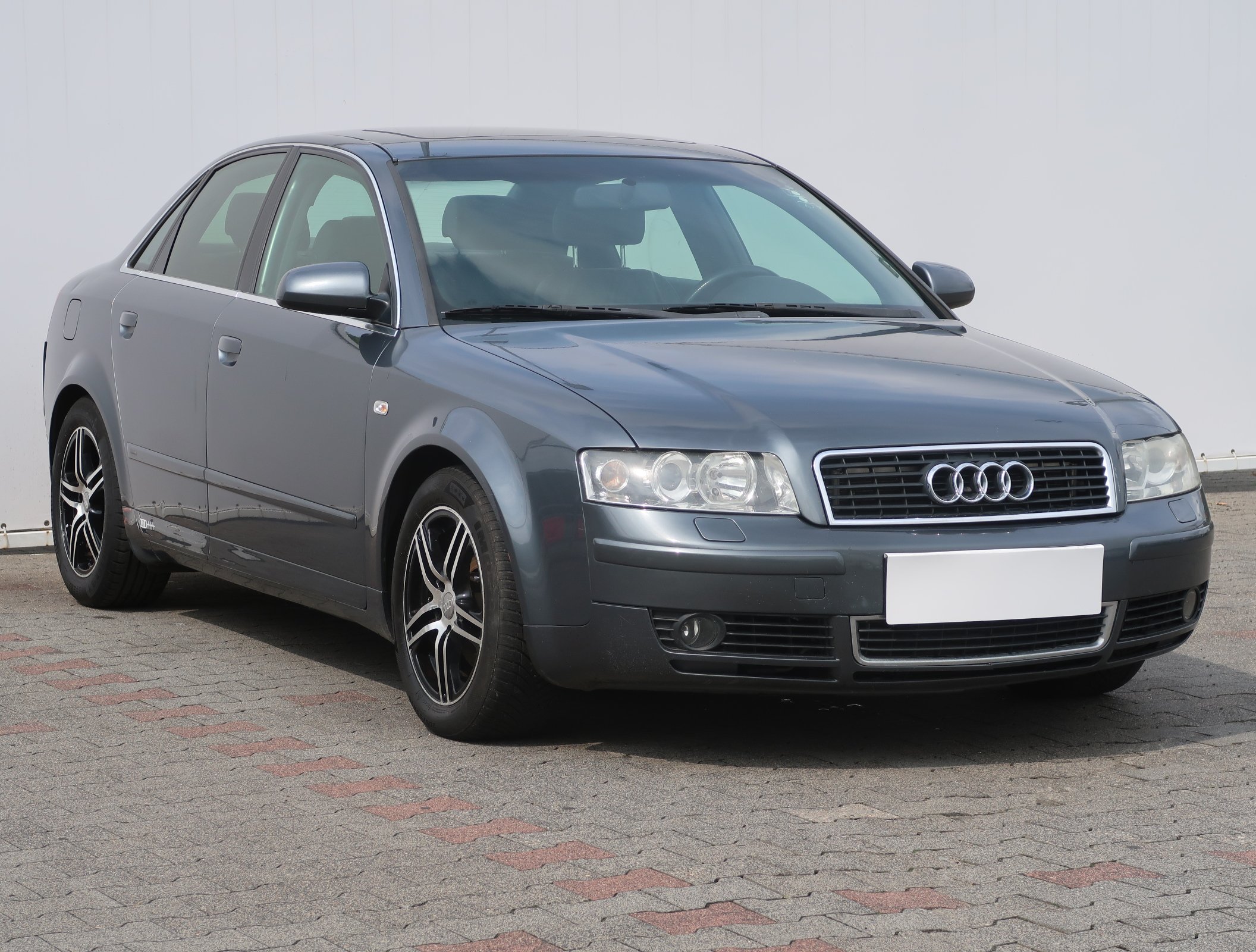 Audi A4 2.0 FSI Sedan 2002 - 1