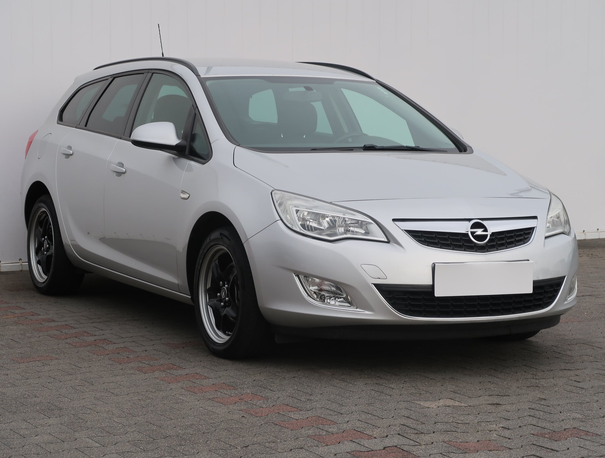 Opel Astra 1.4 Turbo ecoFLEX Wagon 2011 - 1