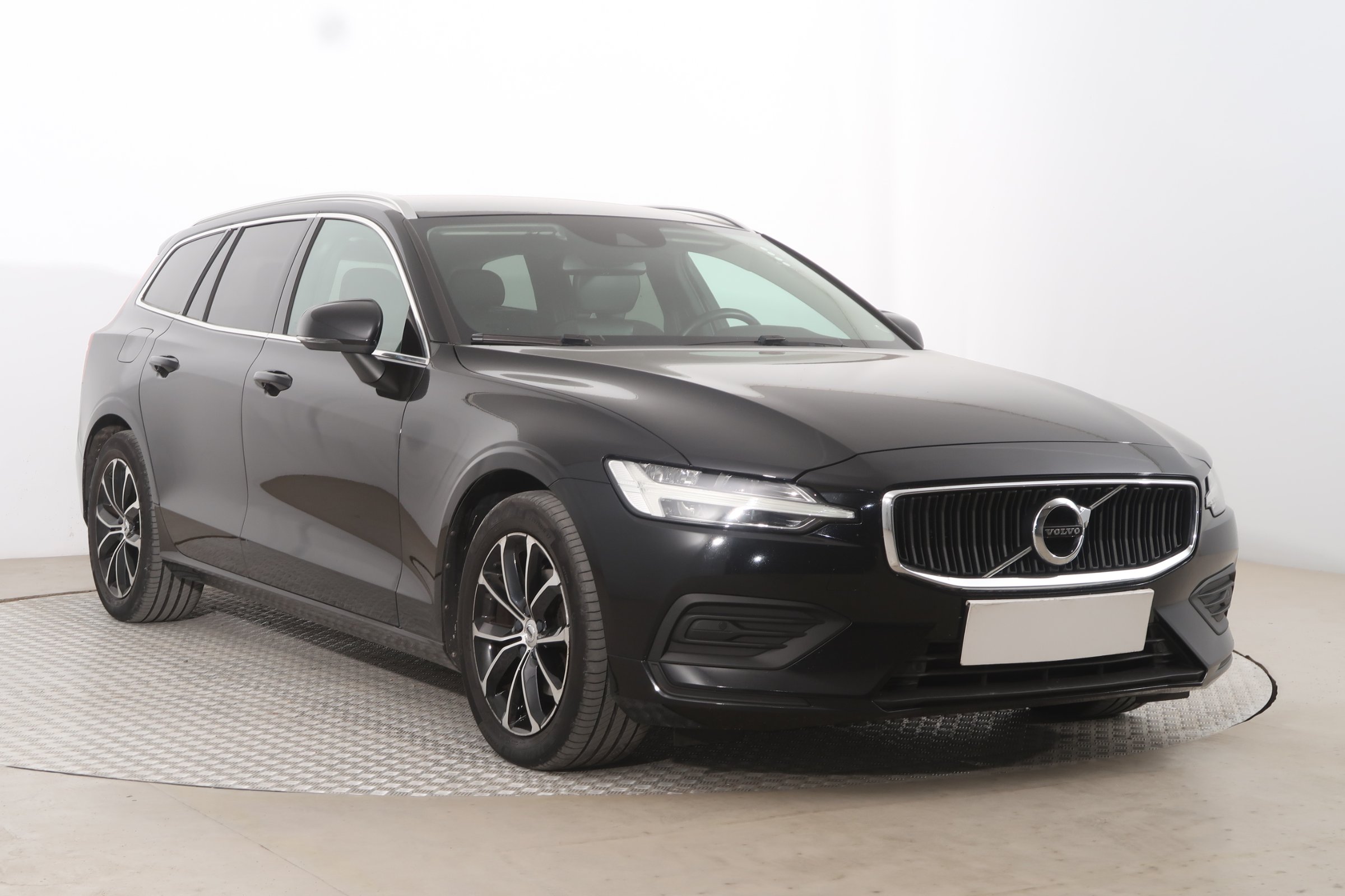 Volvo V60 2.0 D4 Kombi 2018 - 1