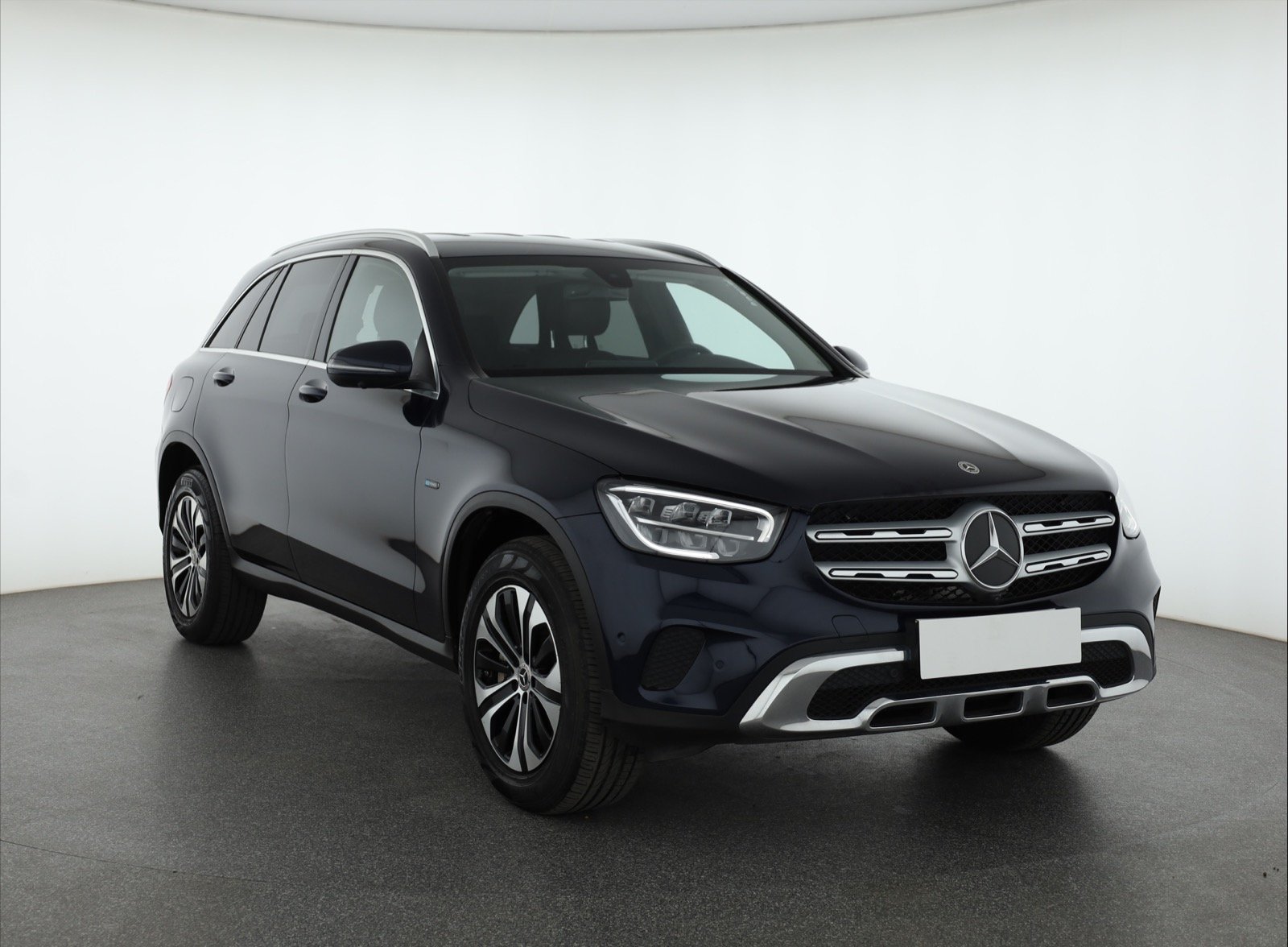 Mercedes-Benz GLC 300e 4Matic PHEV SUV 2021 - 1