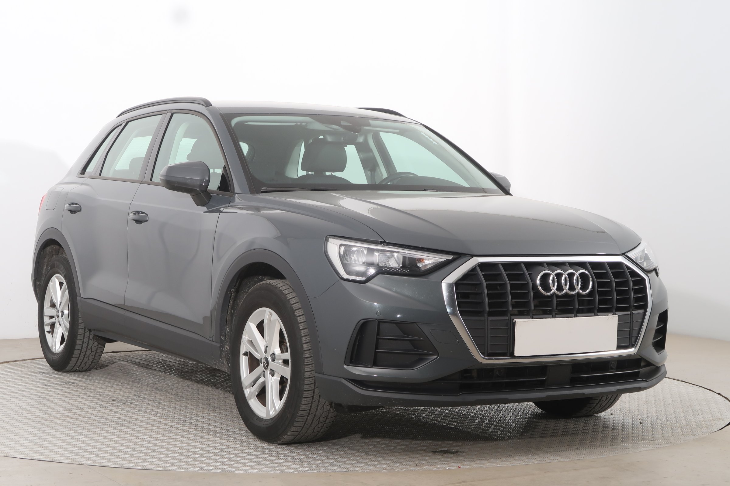 Audi Q3 35 TFSI SUV 2022 - 1