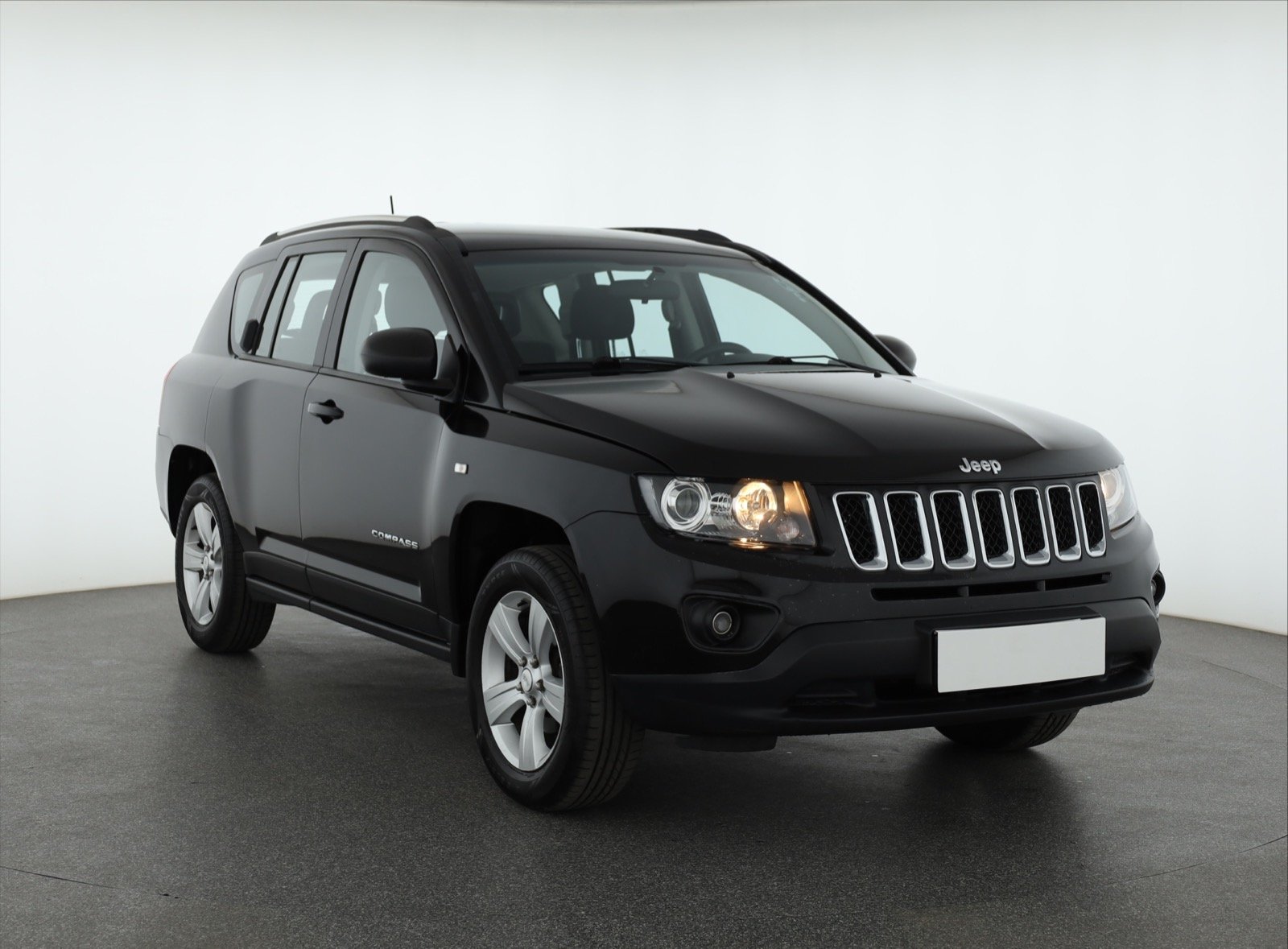 Jeep Compass 2.0 VVT SUV 2013 - 1