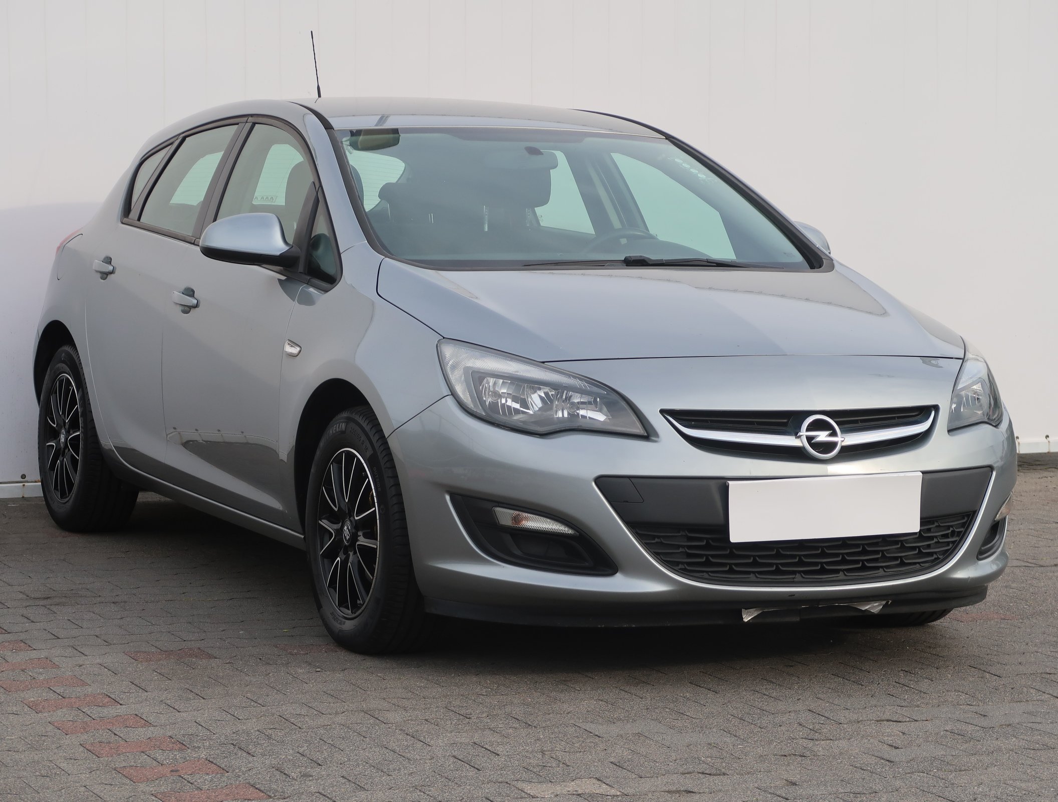 Opel Astra 1.4 Turbo ecoFLEX Hatchback 2013 - 1