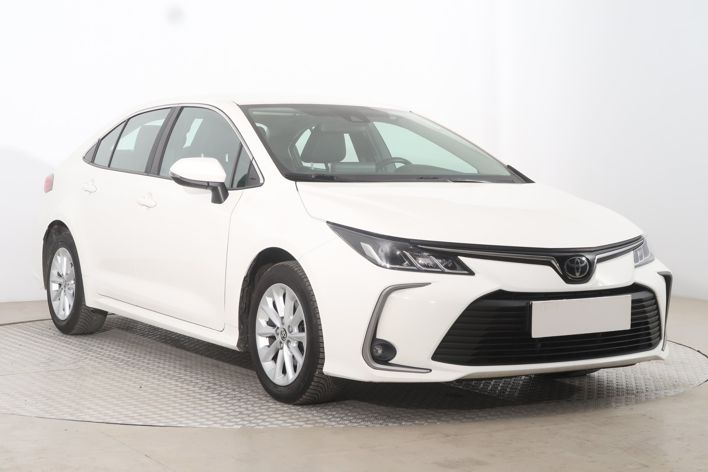 Toyota Corolla 1.5 VVT-i Sedan 2022 - 1