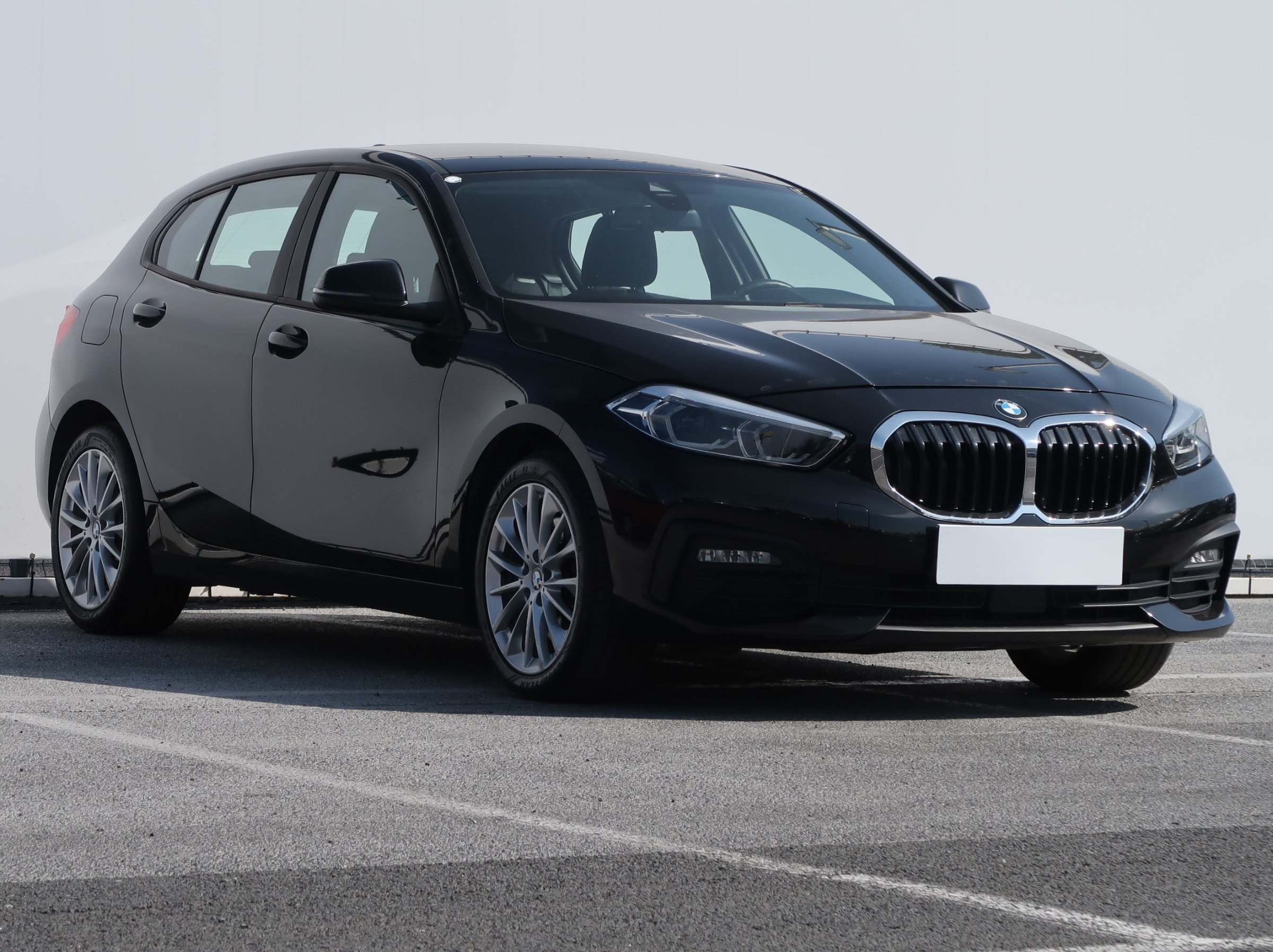 BMW 1 118i Hatchback 2020 - 1