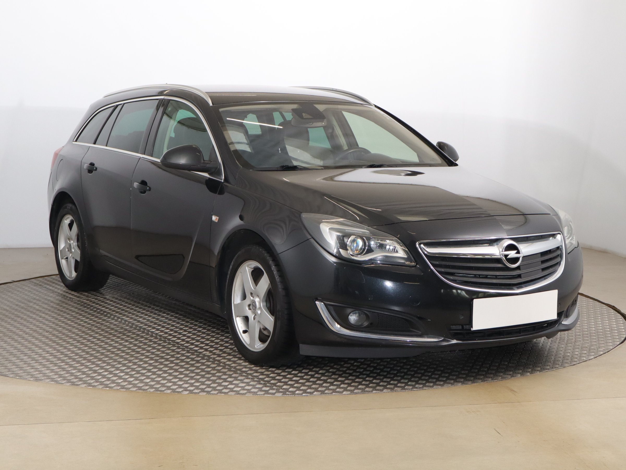 Opel Insignia 2.0 CDTI Wagon 2014 - 1