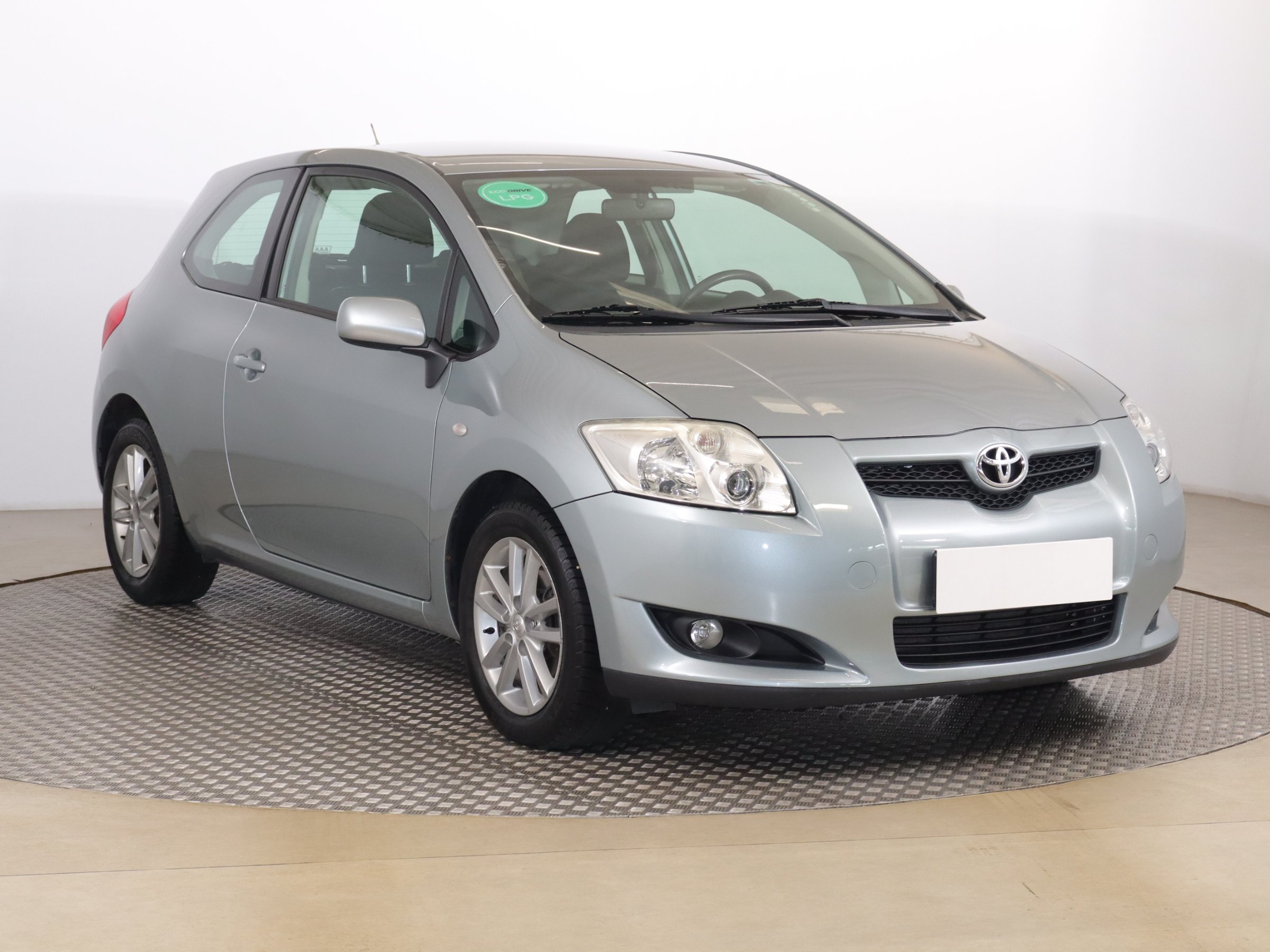 Toyota Auris 1.6 Dual VVT-i Hatchback 2008 - 1