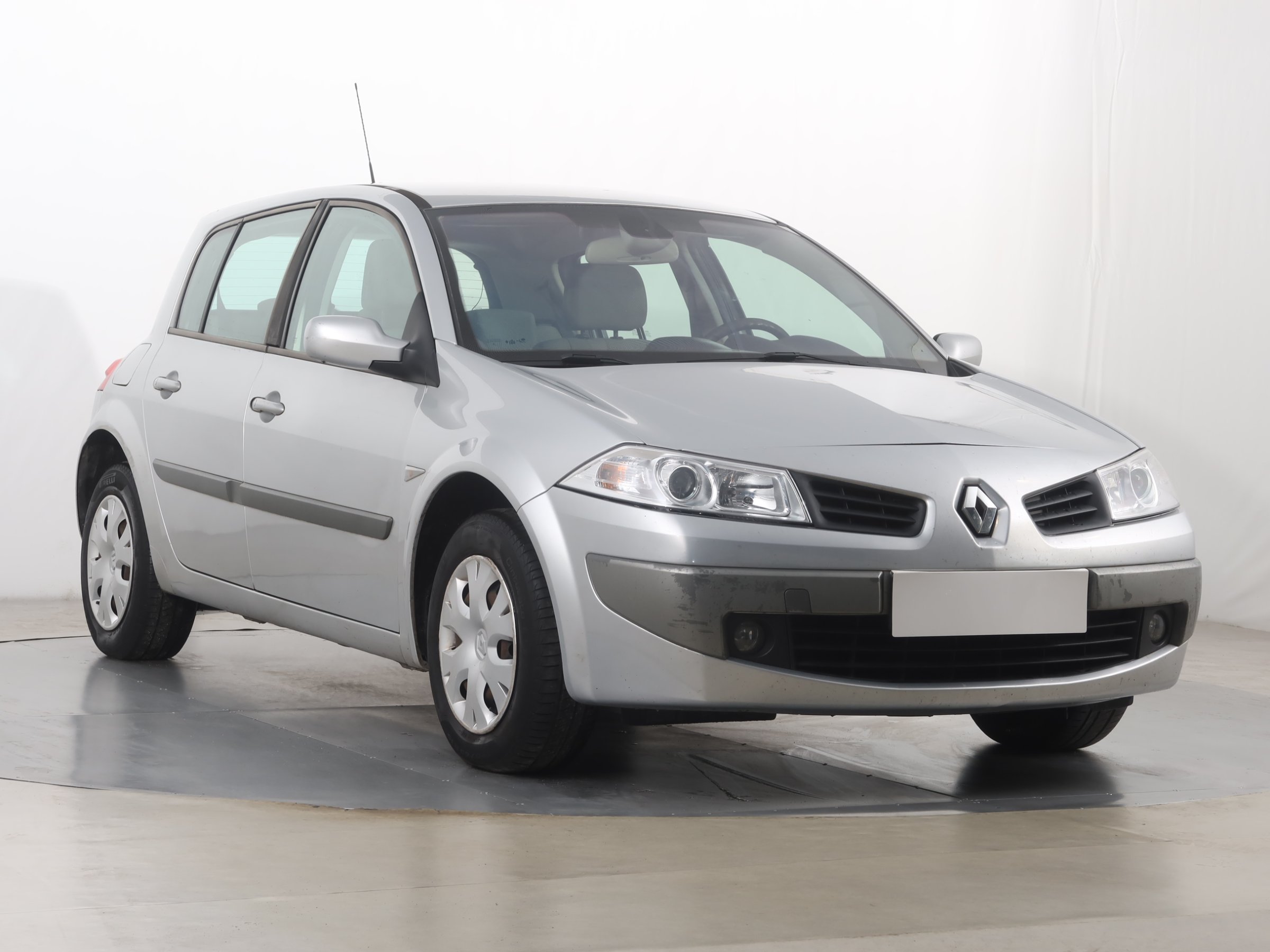 Renault Megane 1.6 MPI Hatchback 2007 - 1