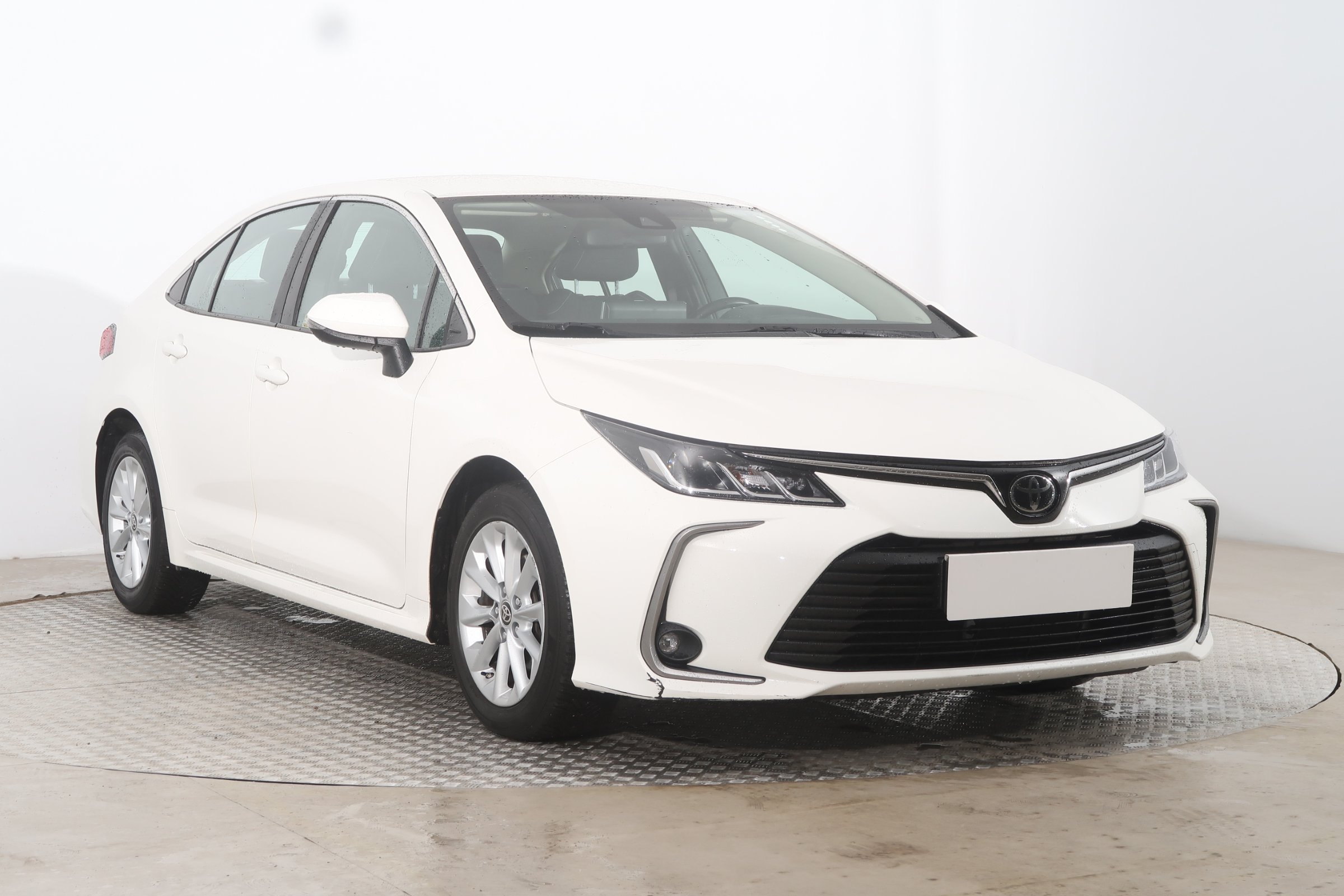 Toyota Corolla 1.5 VVT-i Sedan 2022 - 1